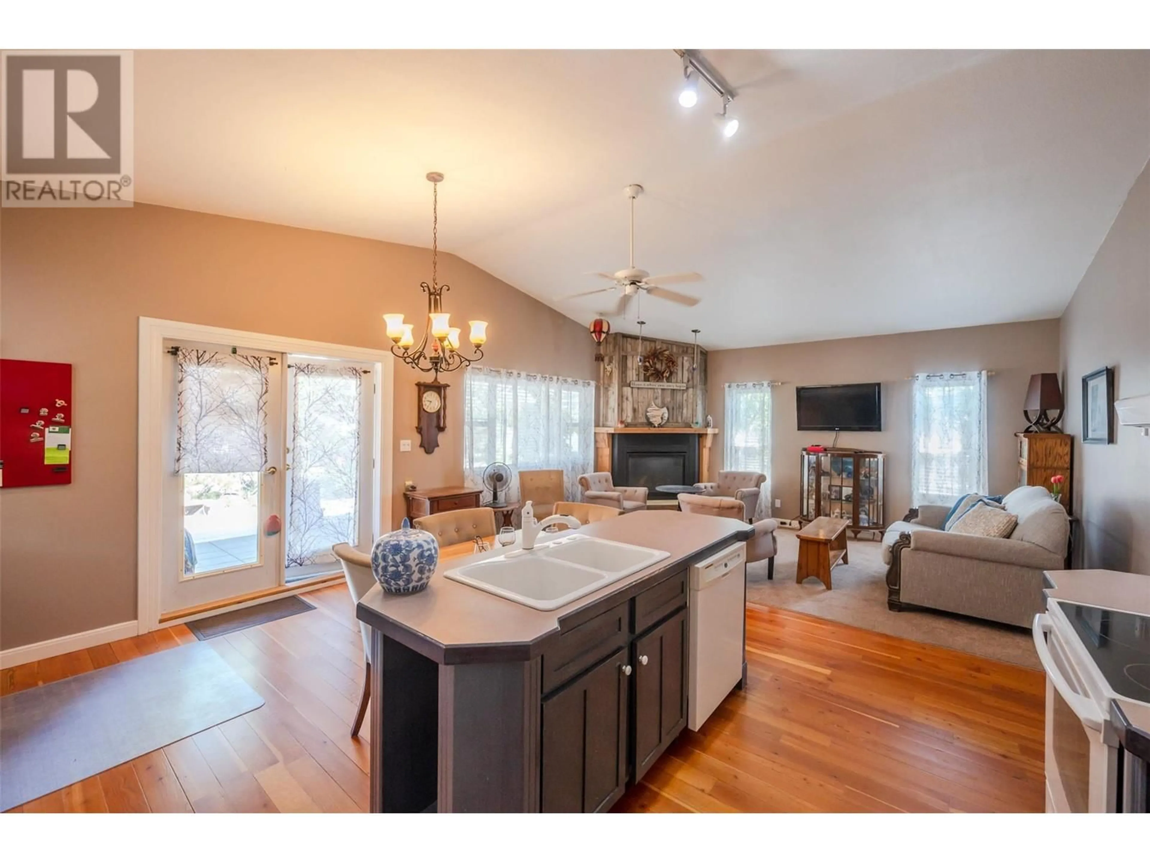 Open concept kitchen, unknown for 1705 WALLIS ROAD, Okanagan Falls British Columbia V0H1R0