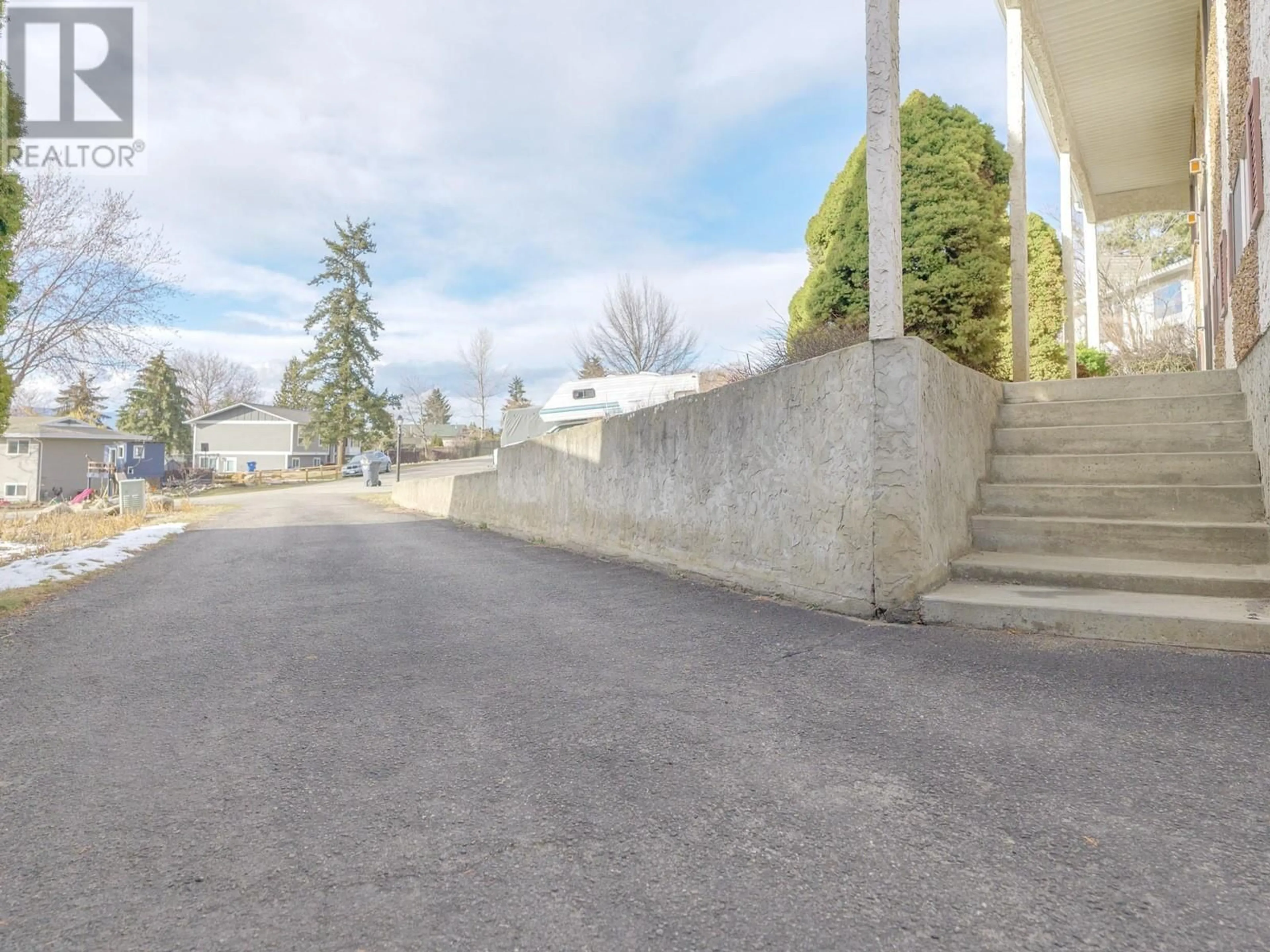 Unknown for 5715 RICHARDS CRESCENT, Vernon British Columbia V1B3R1
