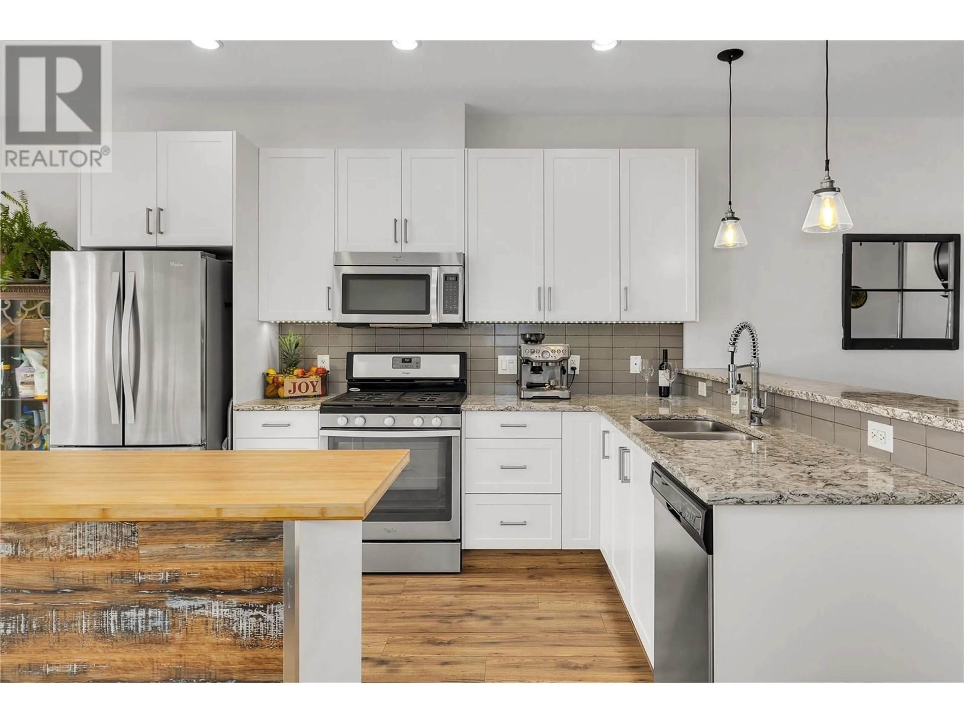 Open concept kitchen, unknown for 55 - 600 SHERWOOD ROAD, Kelowna British Columbia V1W5K1