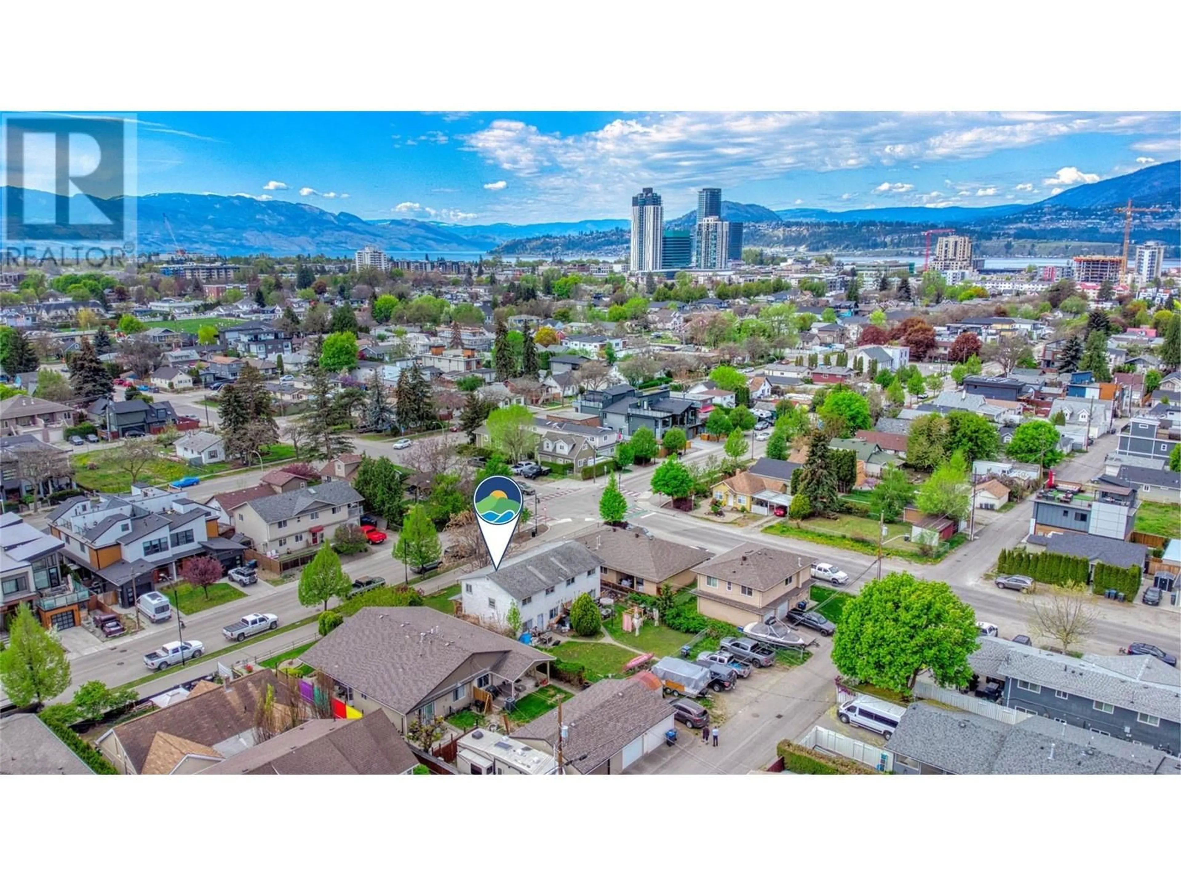 A pic from outside/outdoor area/front of a property/back of a property/a pic from drone, mountain view for 1020 CAWSTON AVENUE, Kelowna British Columbia V1Y6Z9