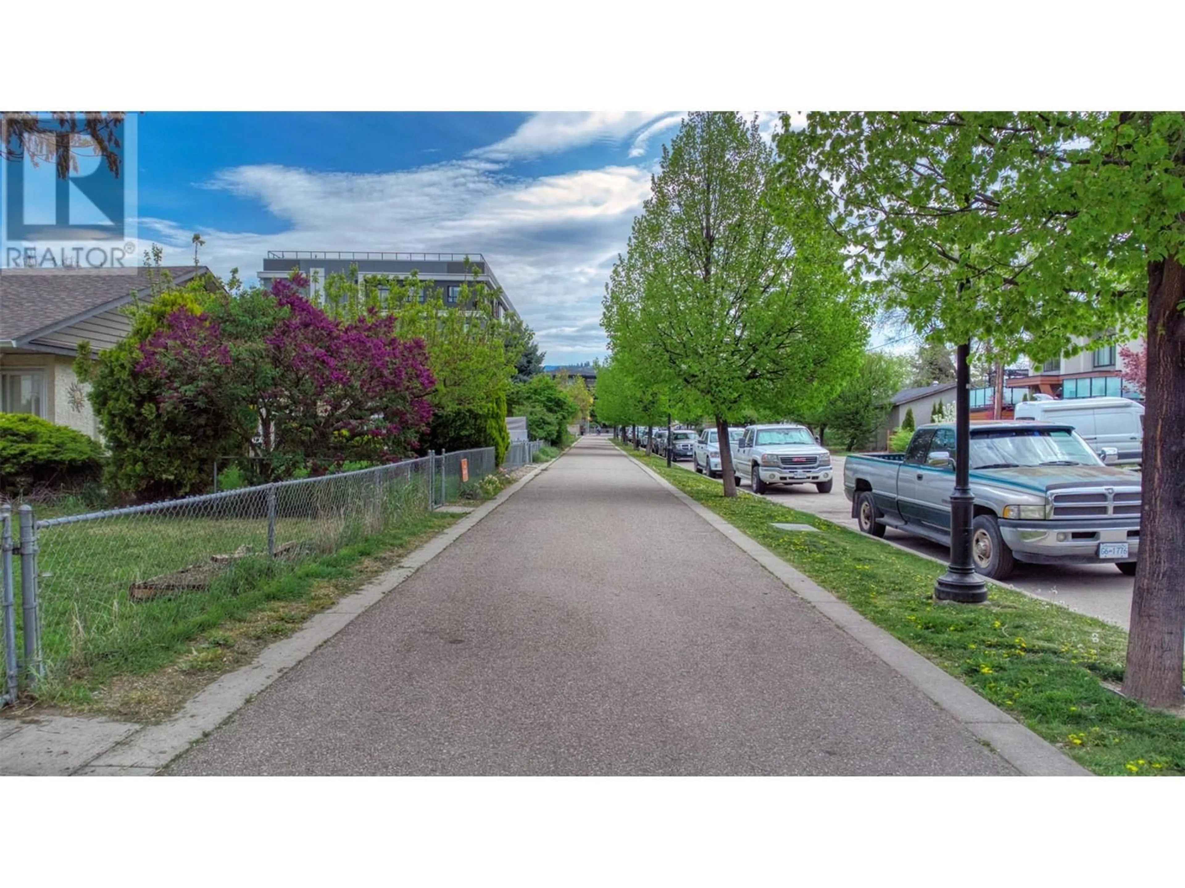 Unknown for 1020 CAWSTON AVENUE, Kelowna British Columbia V1Y6Z9