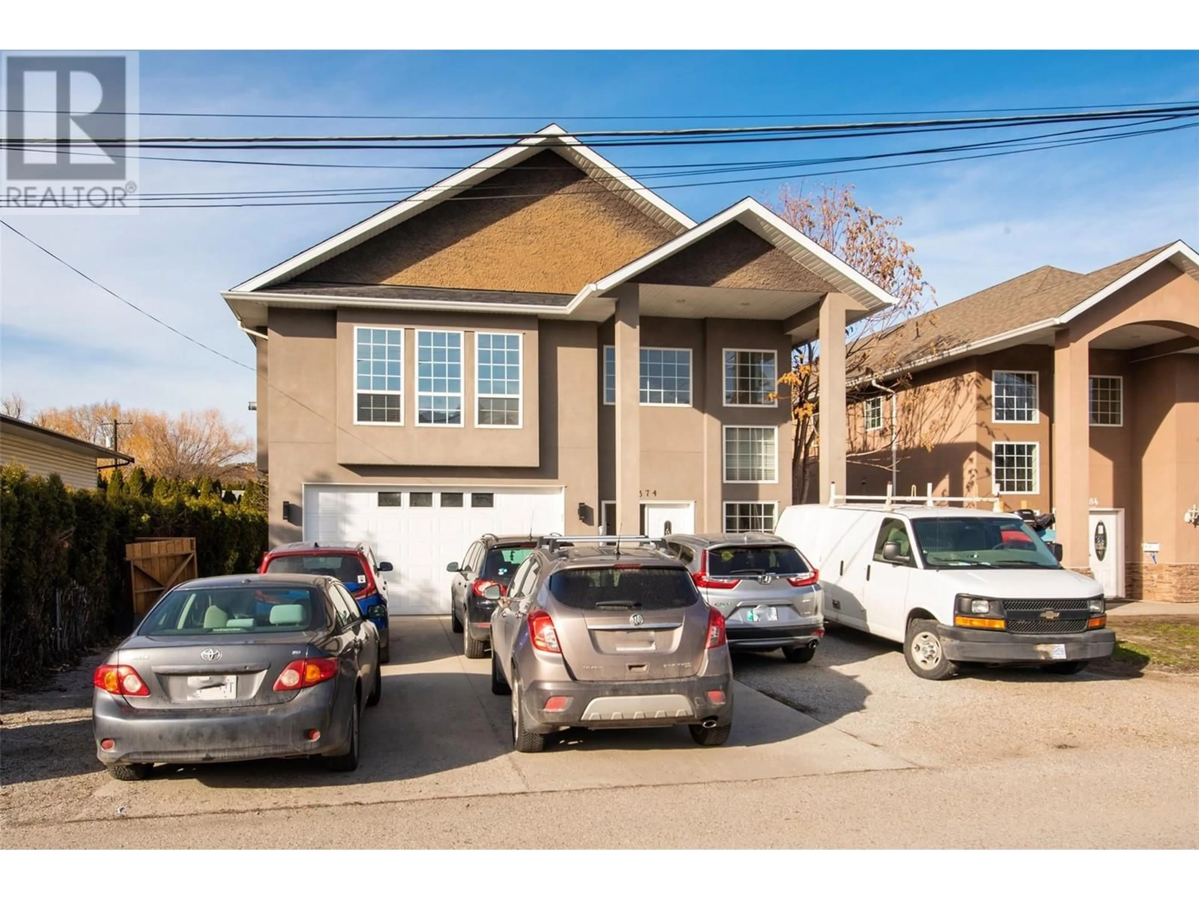 Unknown for 1374 MCINNES AVENUE, Kelowna British Columbia V1Y5V9