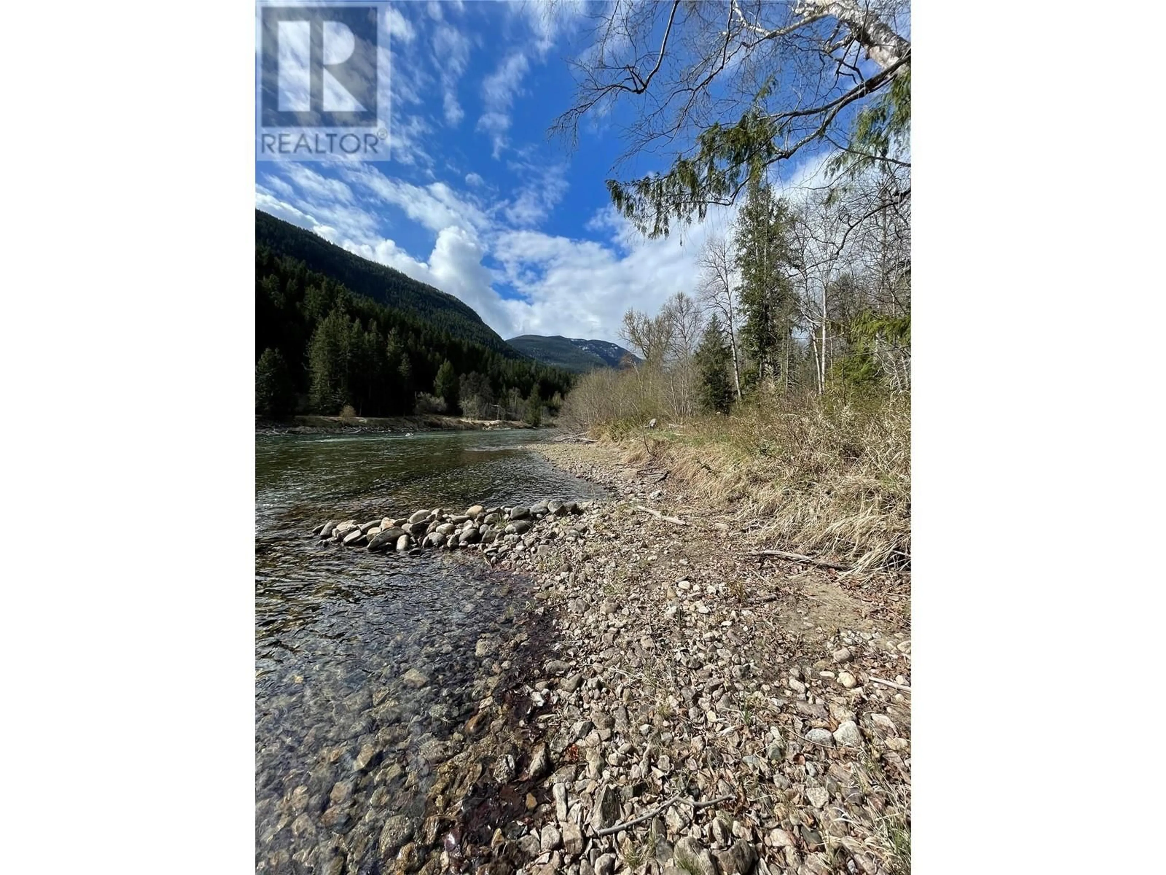 Unknown for 5598 MINART ROAD, Winlaw British Columbia V0G2J0