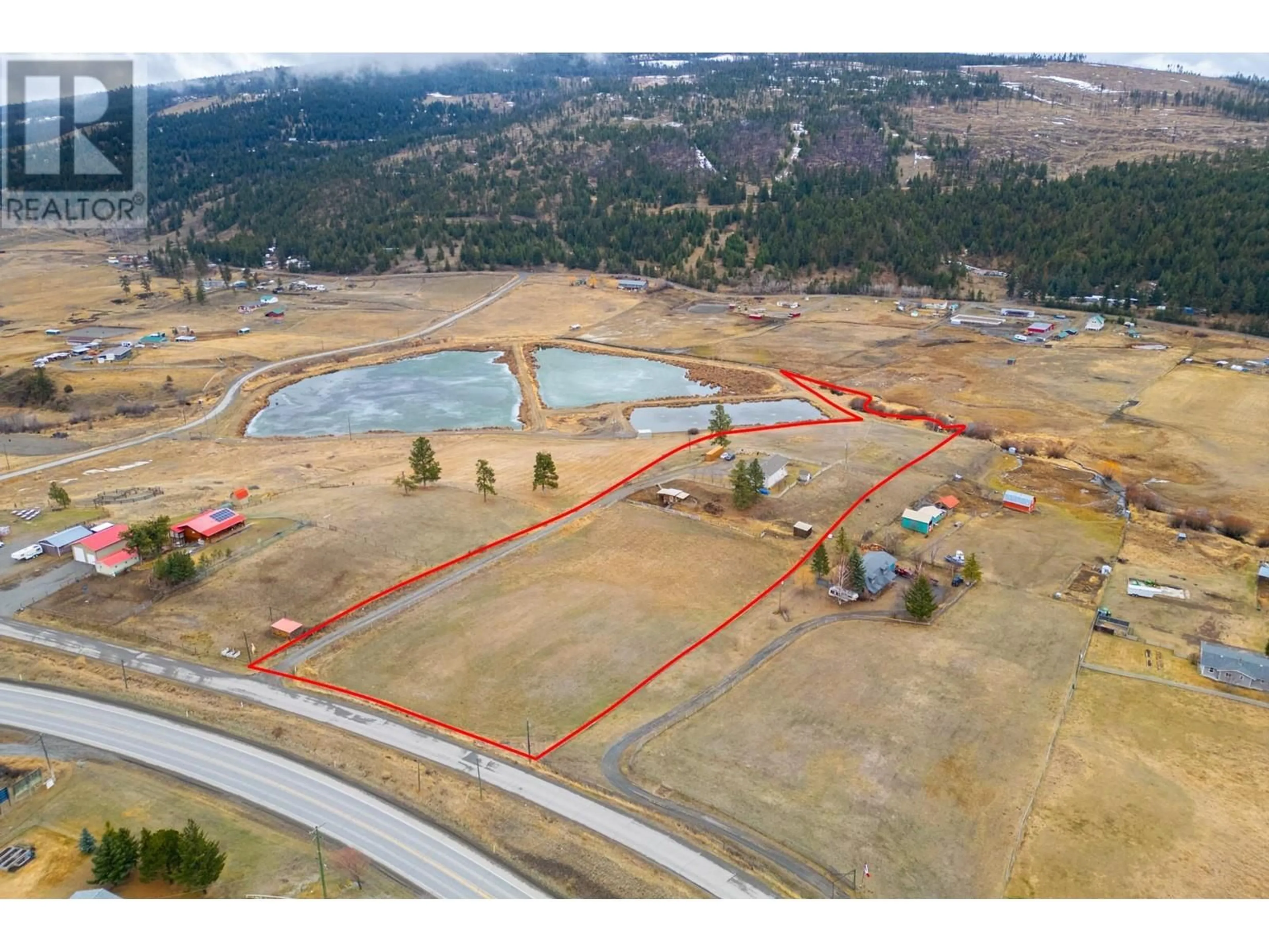 A pic from outside/outdoor area/front of a property/back of a property/a pic from drone, water/lake/river/ocean view for 7494 WEST SUBDIVISION ROAD, Clinton British Columbia V0K1K0