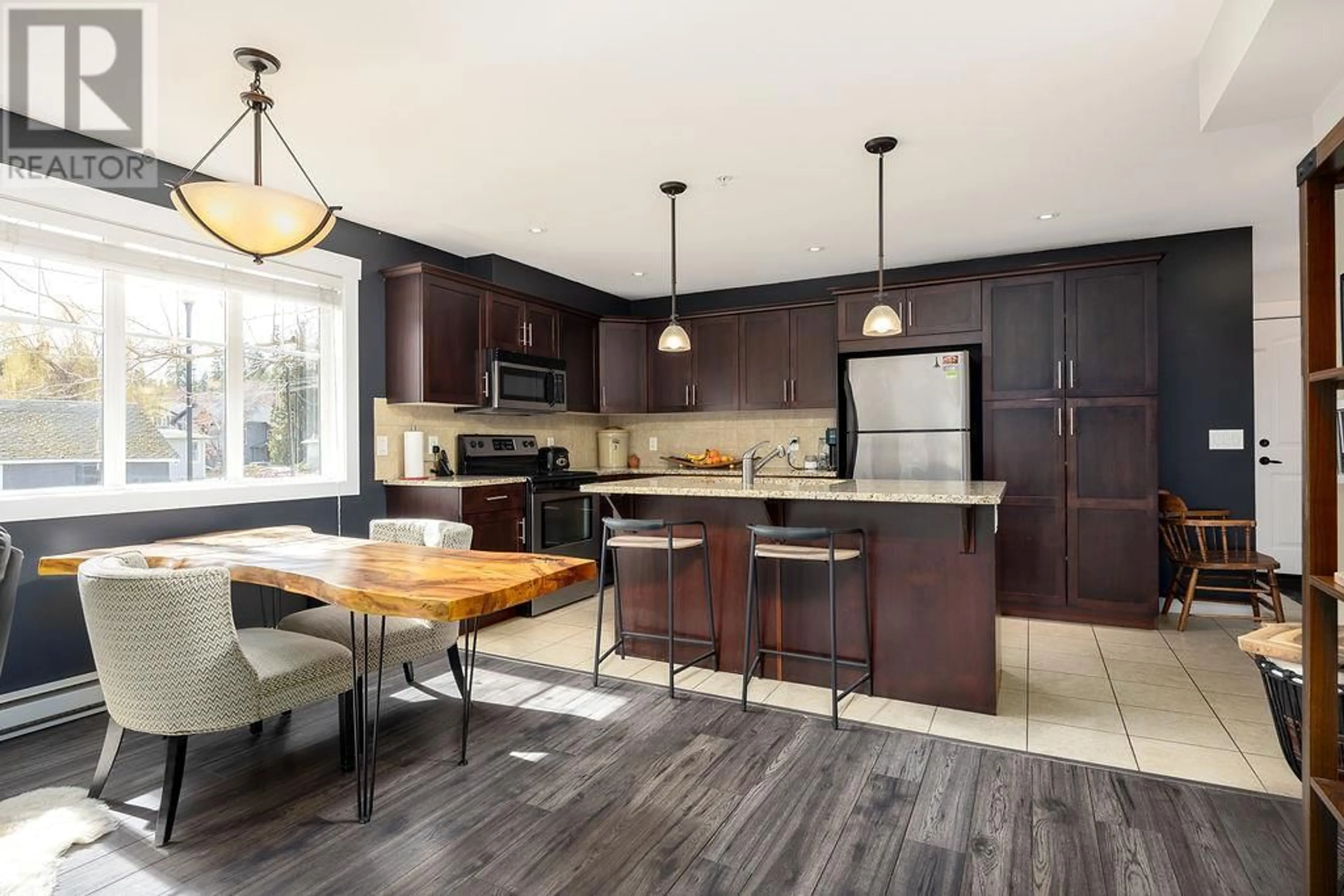Open concept kitchen, unknown for 101 - 10529 POWLEY COURT, Lake Country British Columbia V4V2S2