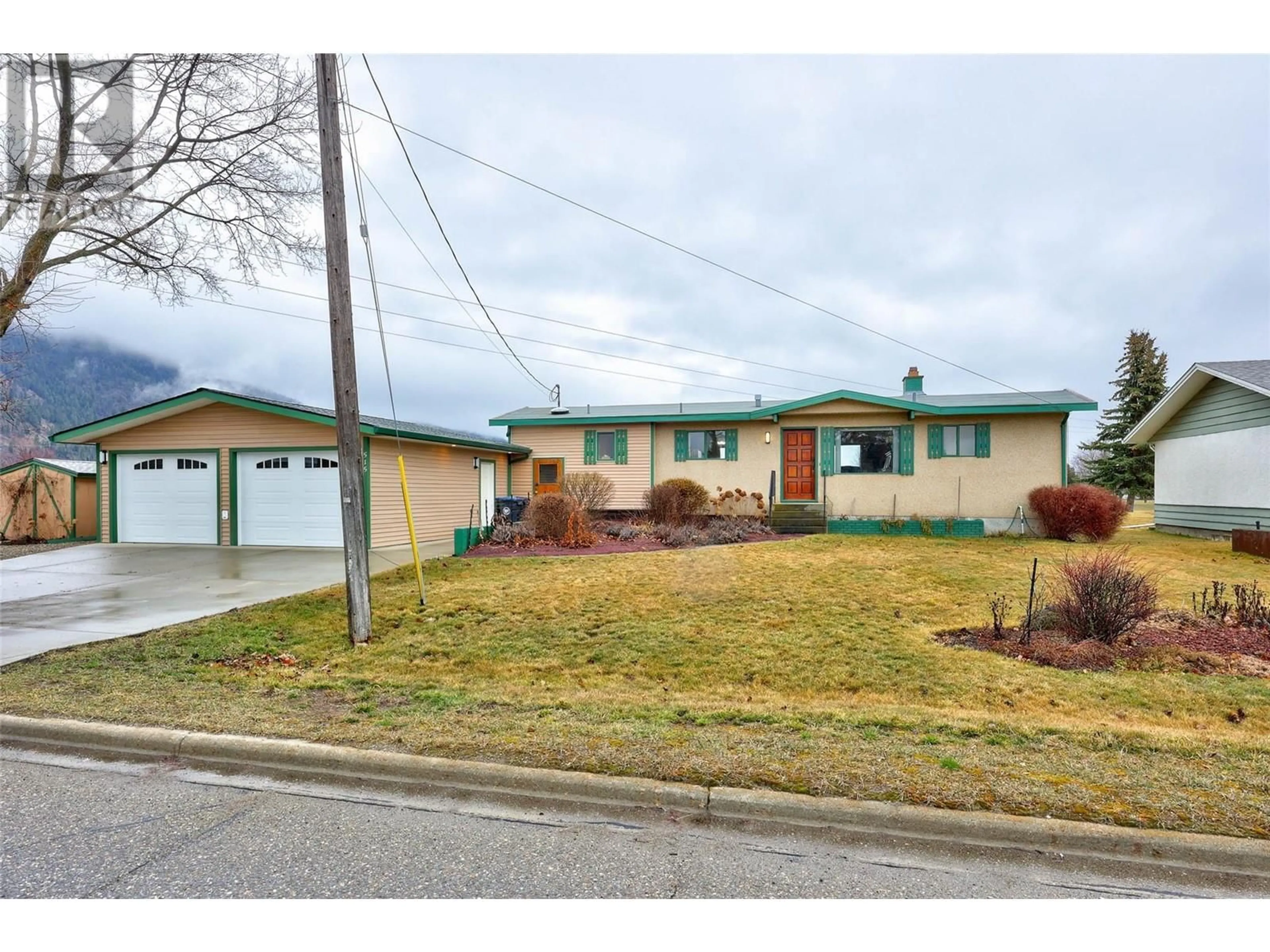 Unknown for 515 PINE STREET, Chase British Columbia V0E1M0