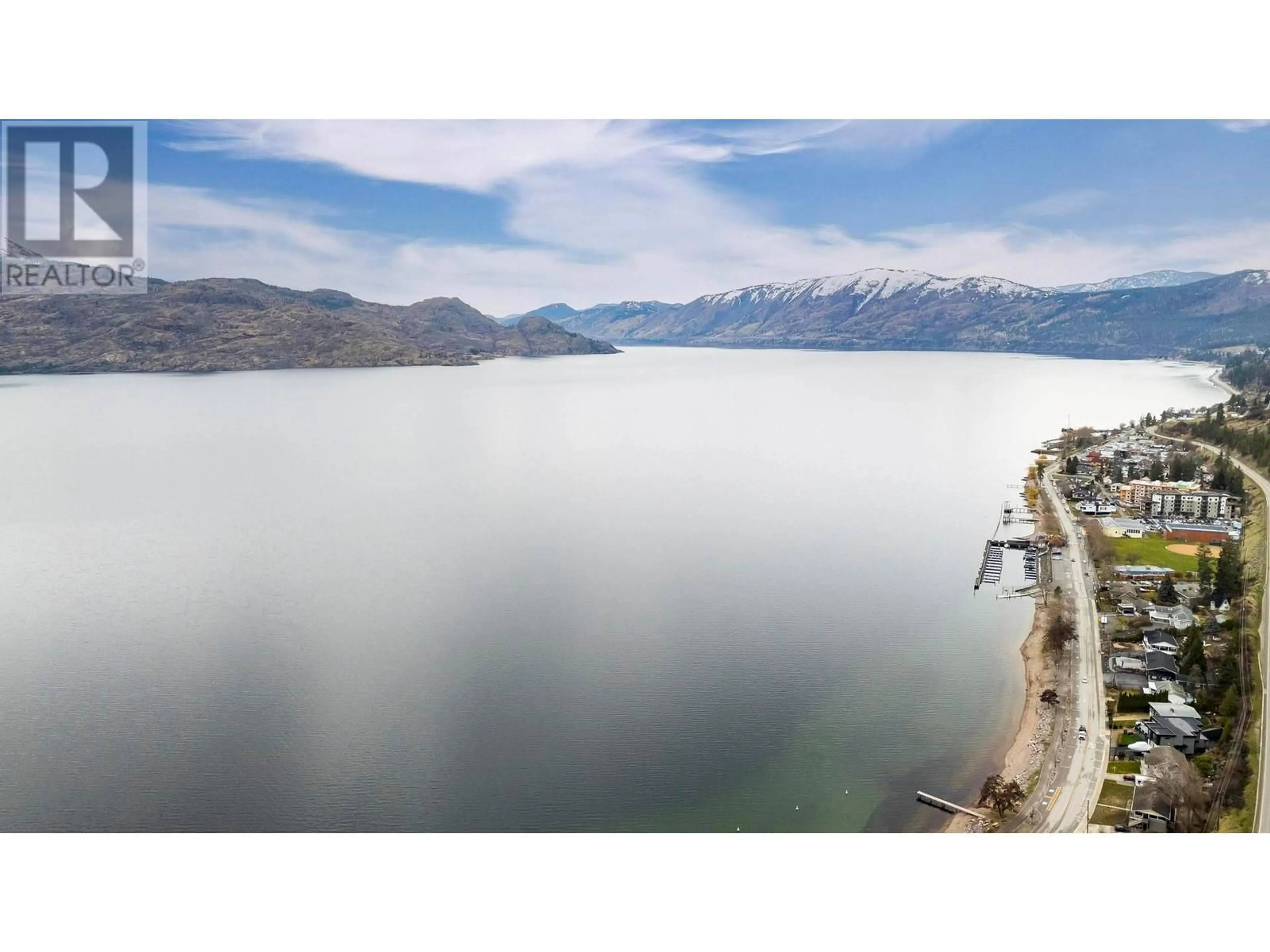Blurry image for 114 - 4350 PONDEROSA DRIVE, Peachland British Columbia V0H1X5