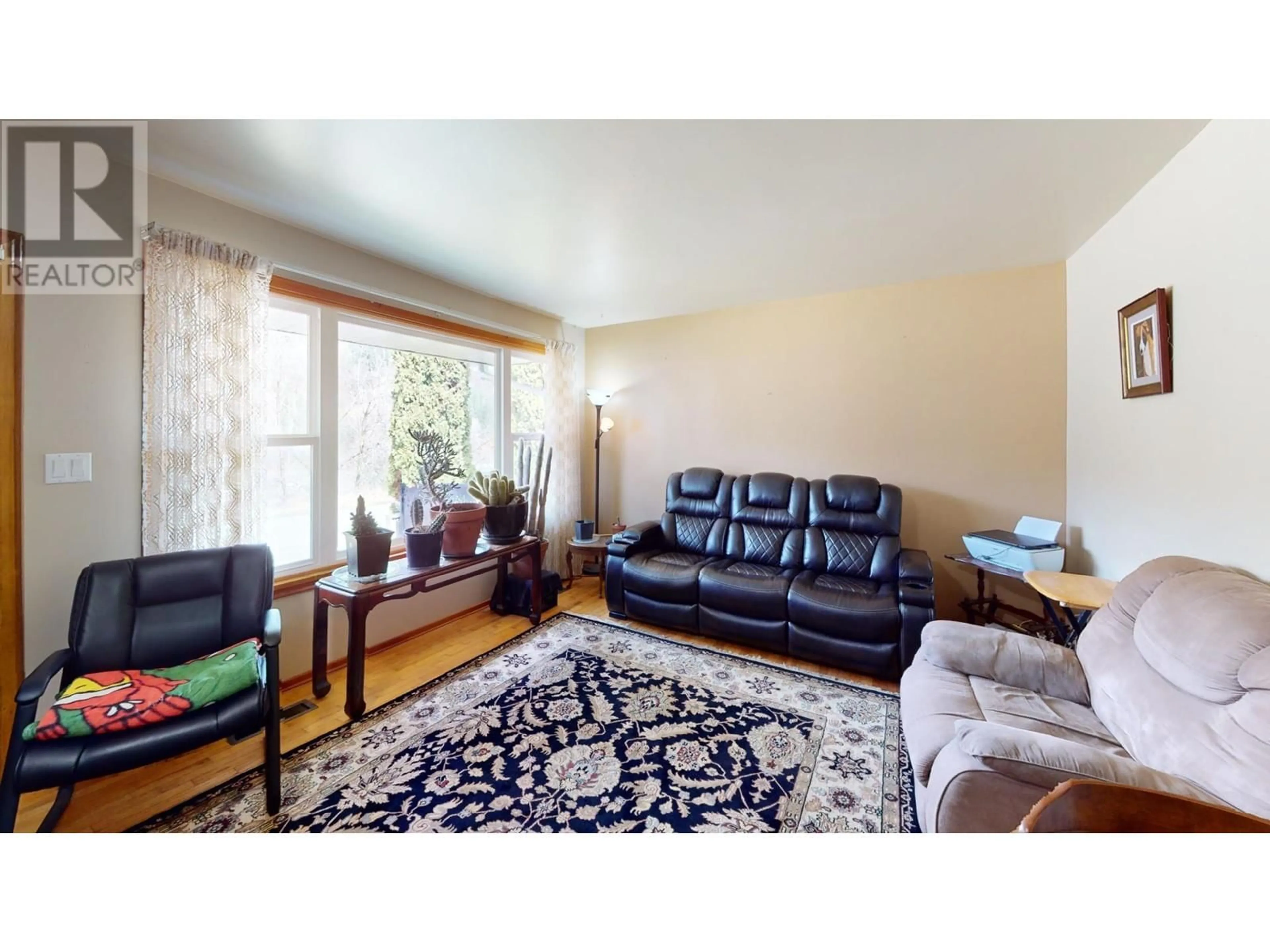 Living room with furniture, unknown for 138 HAIG STREET, Warfield British Columbia V1R2L9