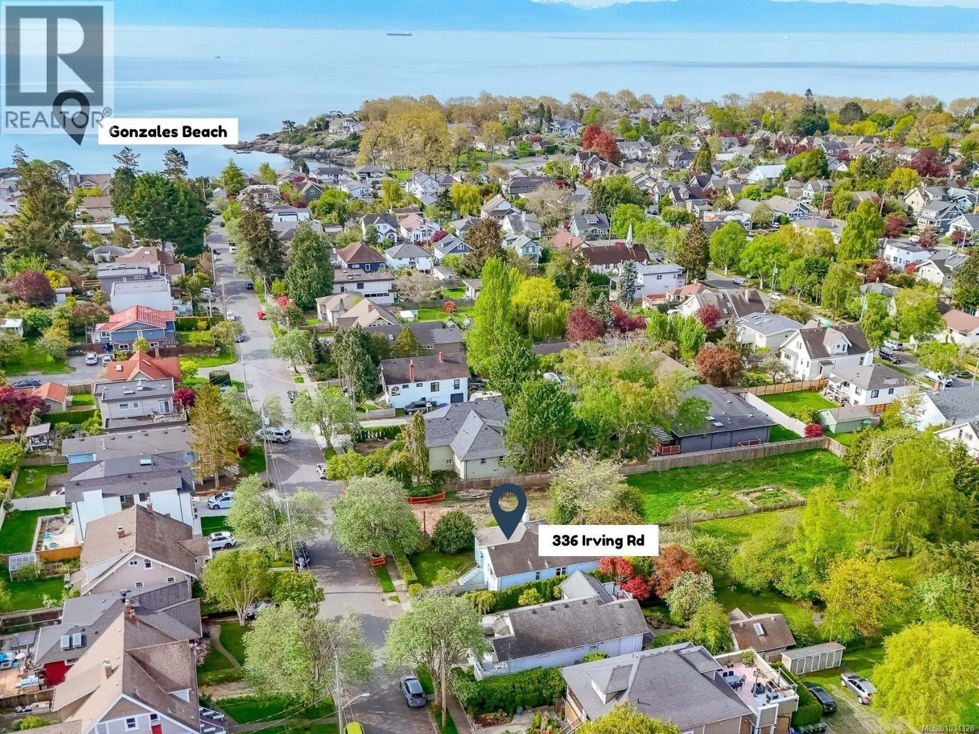 A pic from outside/outdoor area/front of a property/back of a property/a pic from drone, water/lake/river/ocean view for 336 IRVING ROAD, Victoria British Columbia V8S4A2