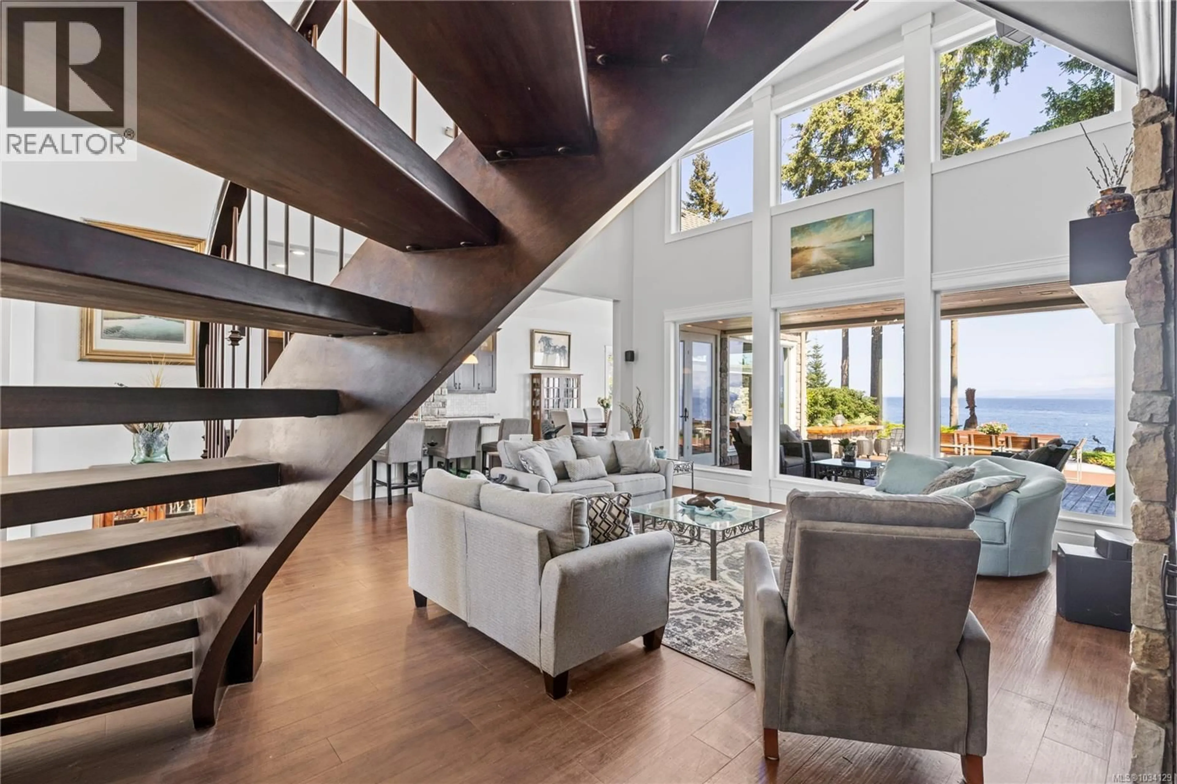 Living room with furniture, unknown for 863 CAVIN ROAD, French Creek British Columbia V9P1Z9