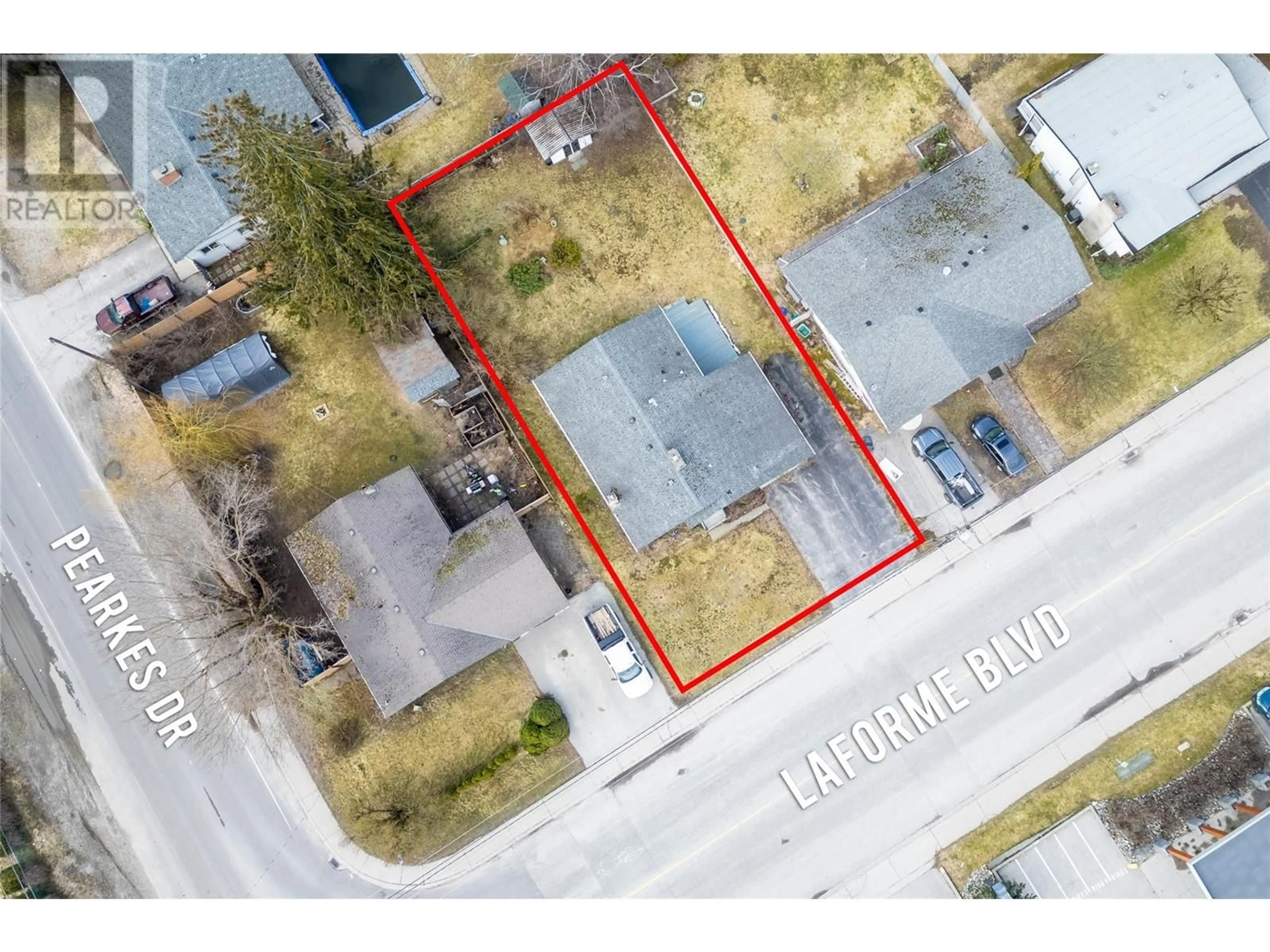 A pic from outside/outdoor area/front of a property/back of a property/a pic from drone, street for 1924 LAFORME BOULEVARD, Revelstoke British Columbia V0E2S0