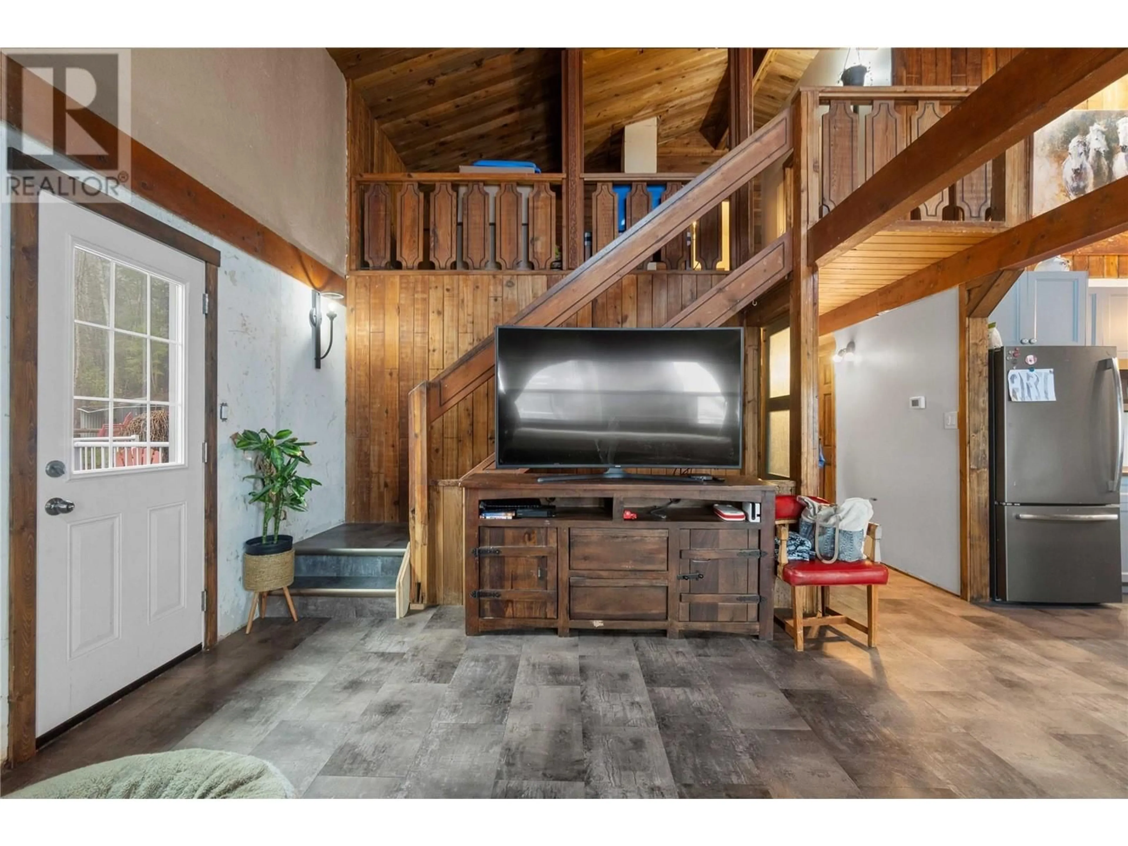 Indoor entryway for 1348 VELLA ROAD, Tappen British Columbia V0E2X2