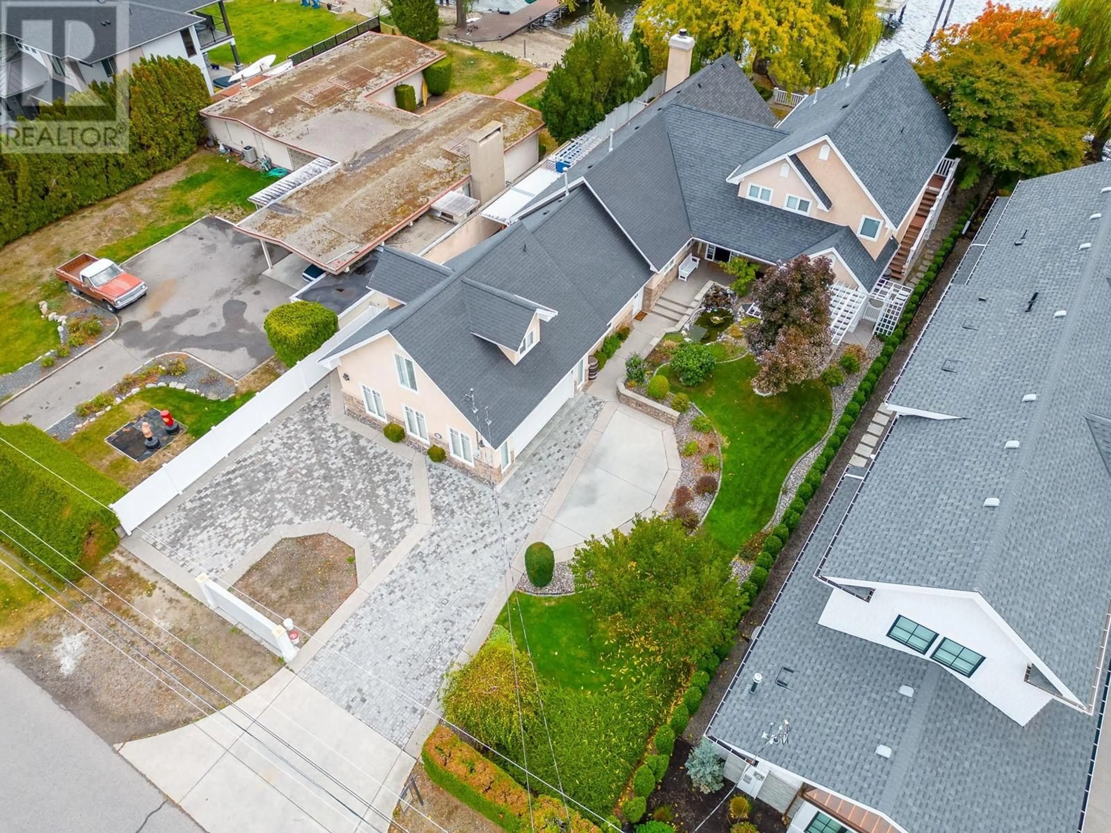 A pic from outside/outdoor area/front of a property/back of a property/a pic from drone, street for 1571 PRITCHARD DRIVE, West Kelowna British Columbia V4T1X4