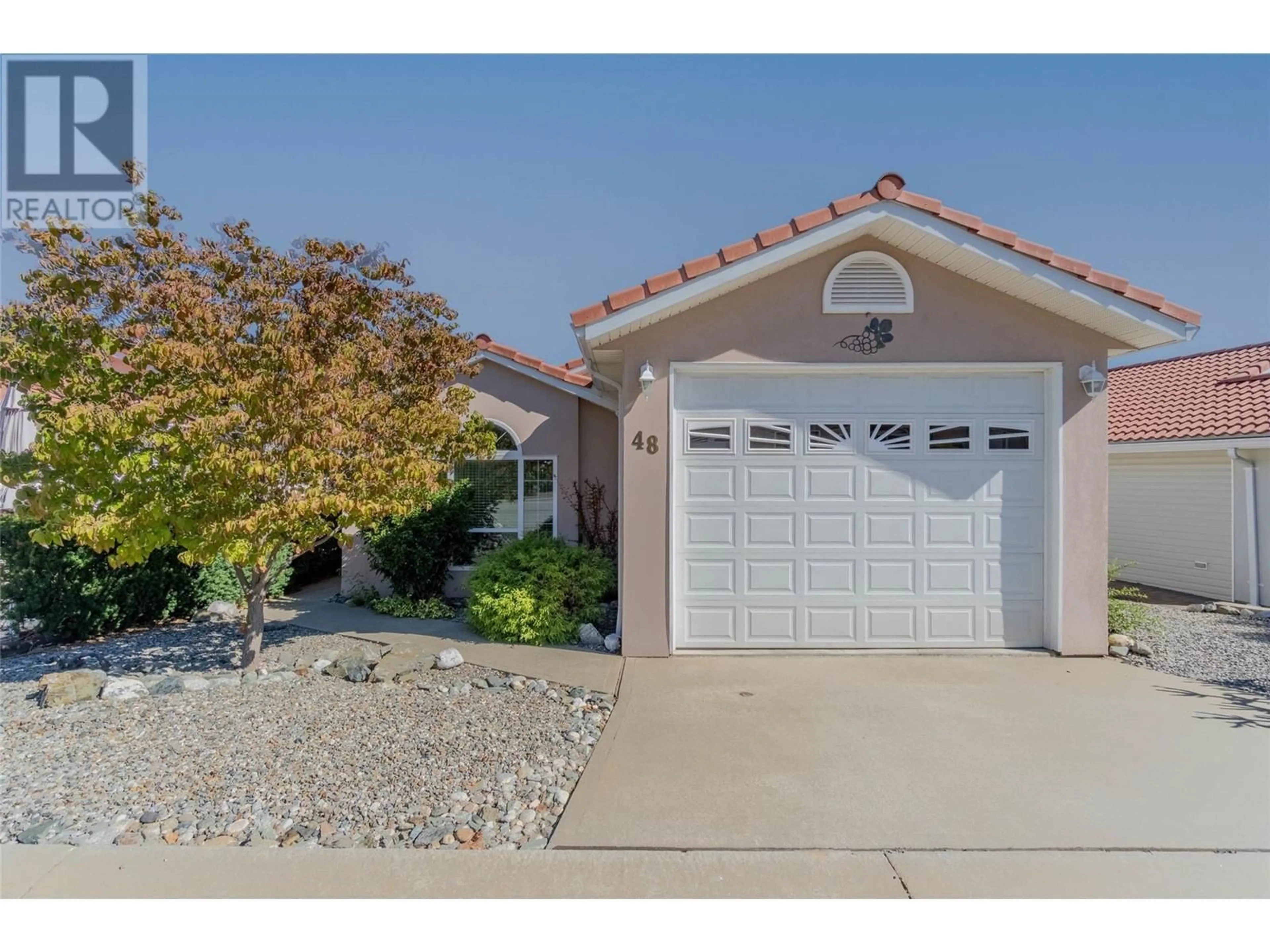 Home with vinyl exterior material, street for 48 - 9400 115TH STREET, Osoyoos British Columbia V0H1V5