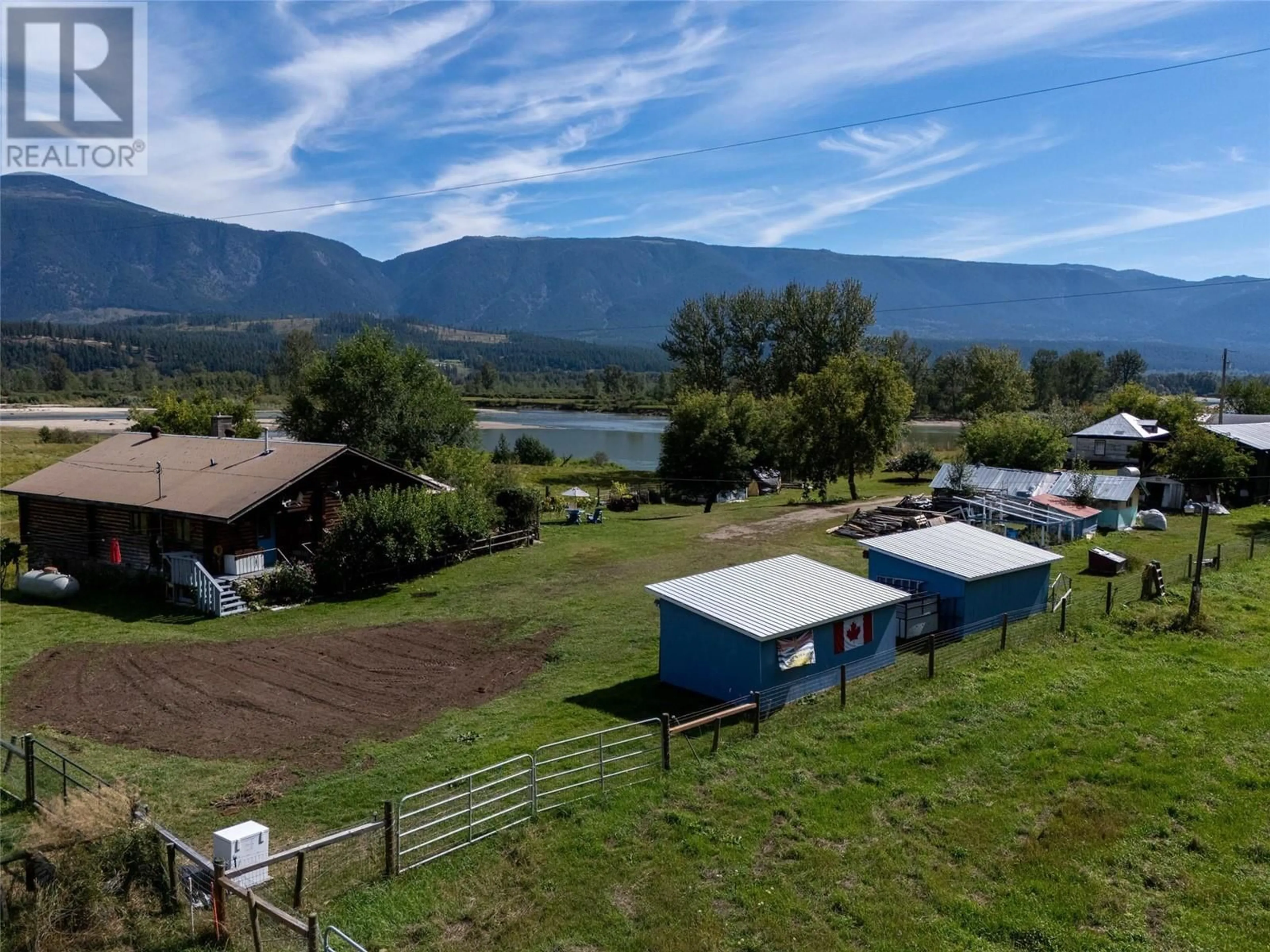 A pic from outside/outdoor area/front of a property/back of a property/a pic from drone, water/lake/river/ocean view for 8572 YELLOWHEAD HWY S HIGHWAY, Little Fort British Columbia V0E2C0
