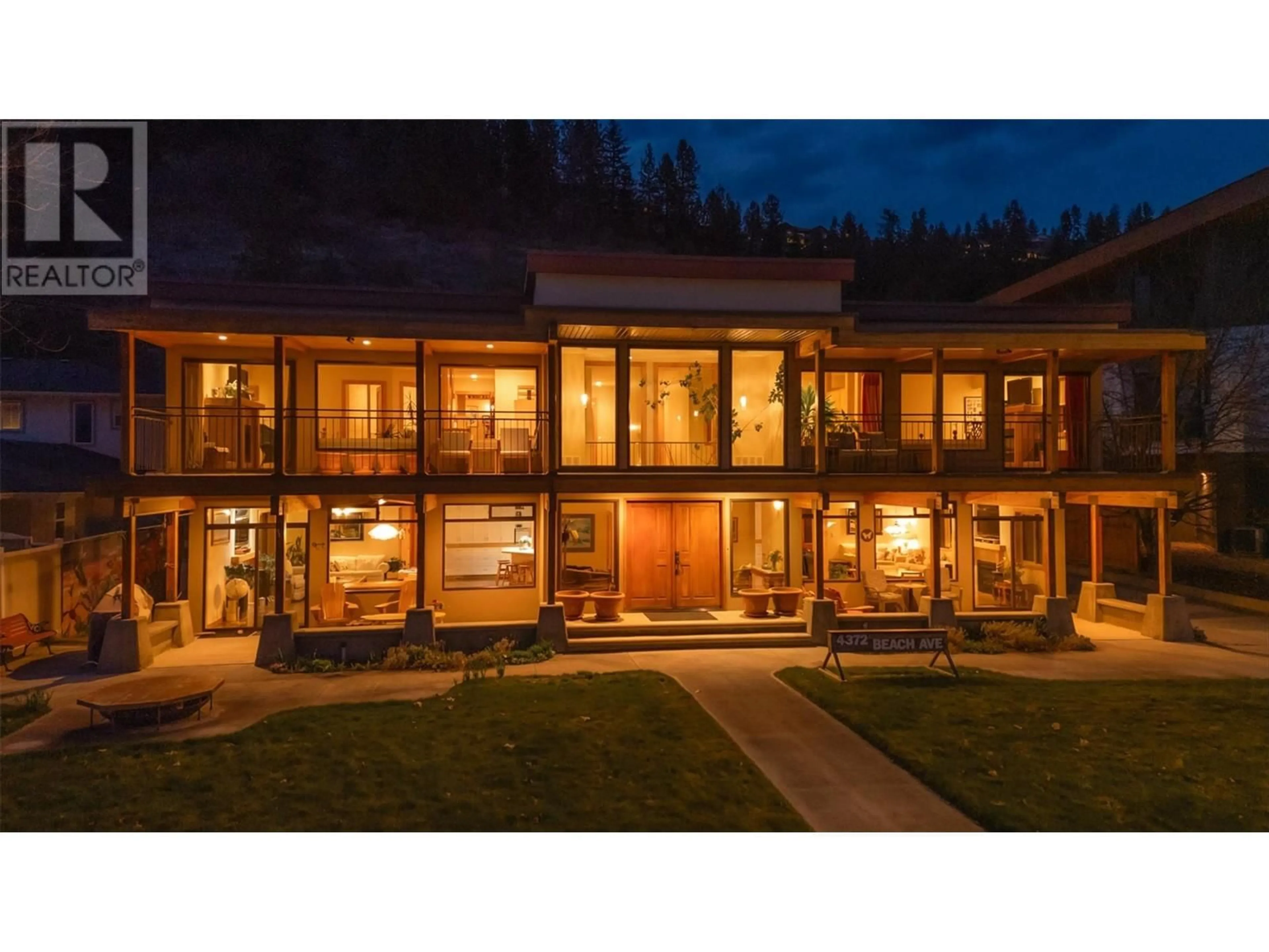 Unknown for 4372 BEACH AVENUE, Peachland British Columbia V0H1X6