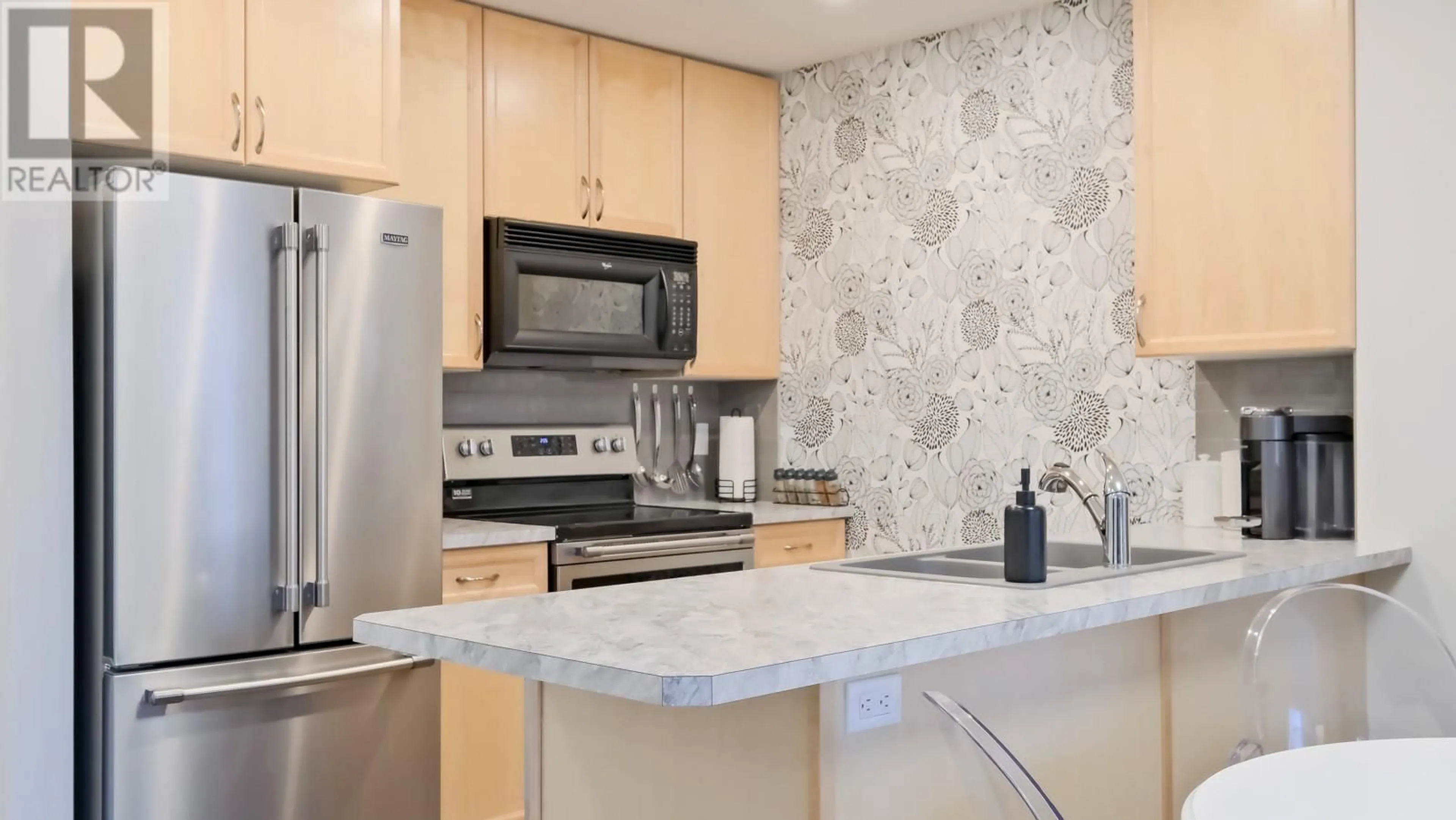 Standard kitchen, unknown for 209 - 246 HASTINGS AVENUE, Penticton British Columbia V2A2V6