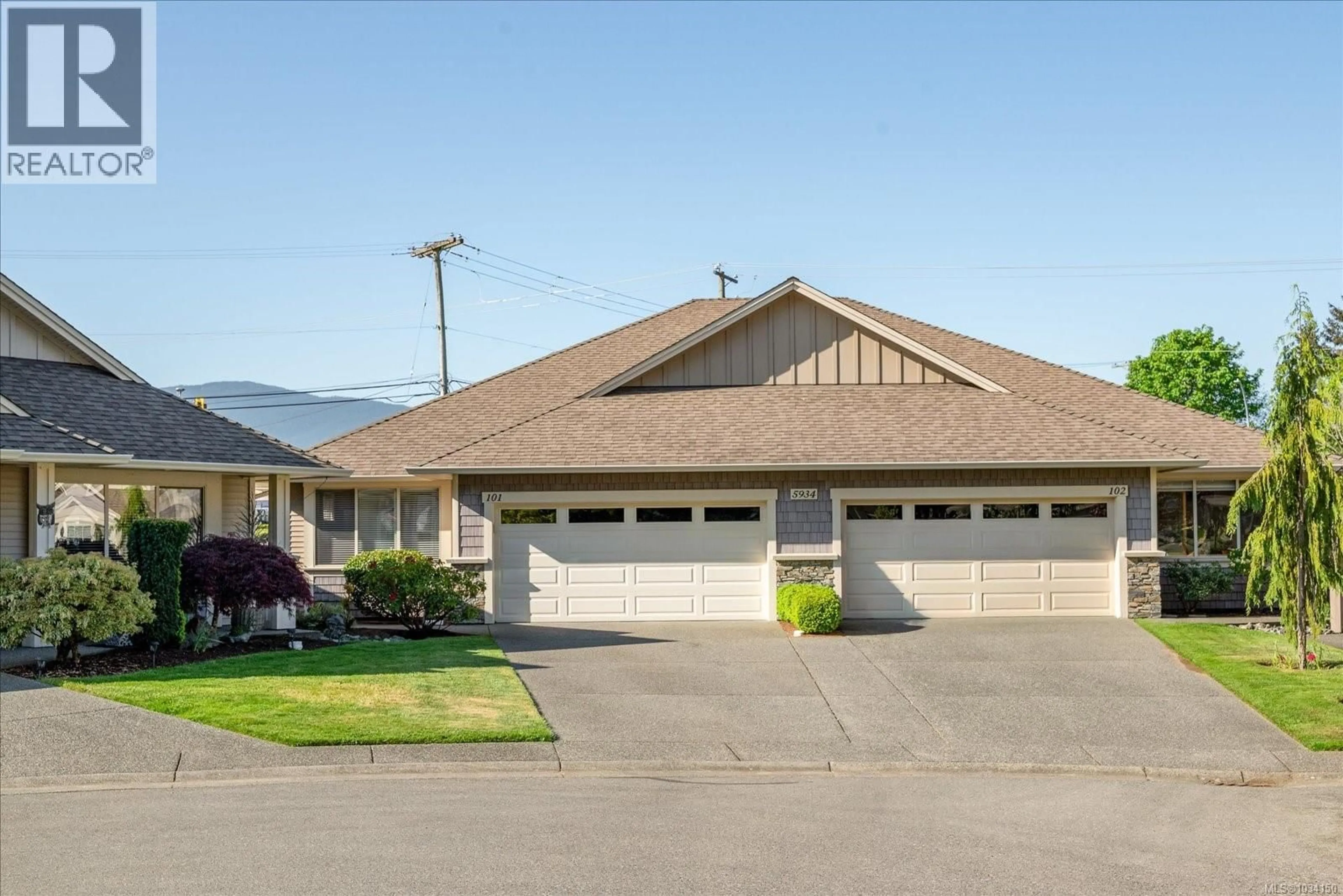 Home with vinyl exterior material, mountain view for 101 - 5934 KADEN PLACE, Nanaimo British Columbia V9T0B5