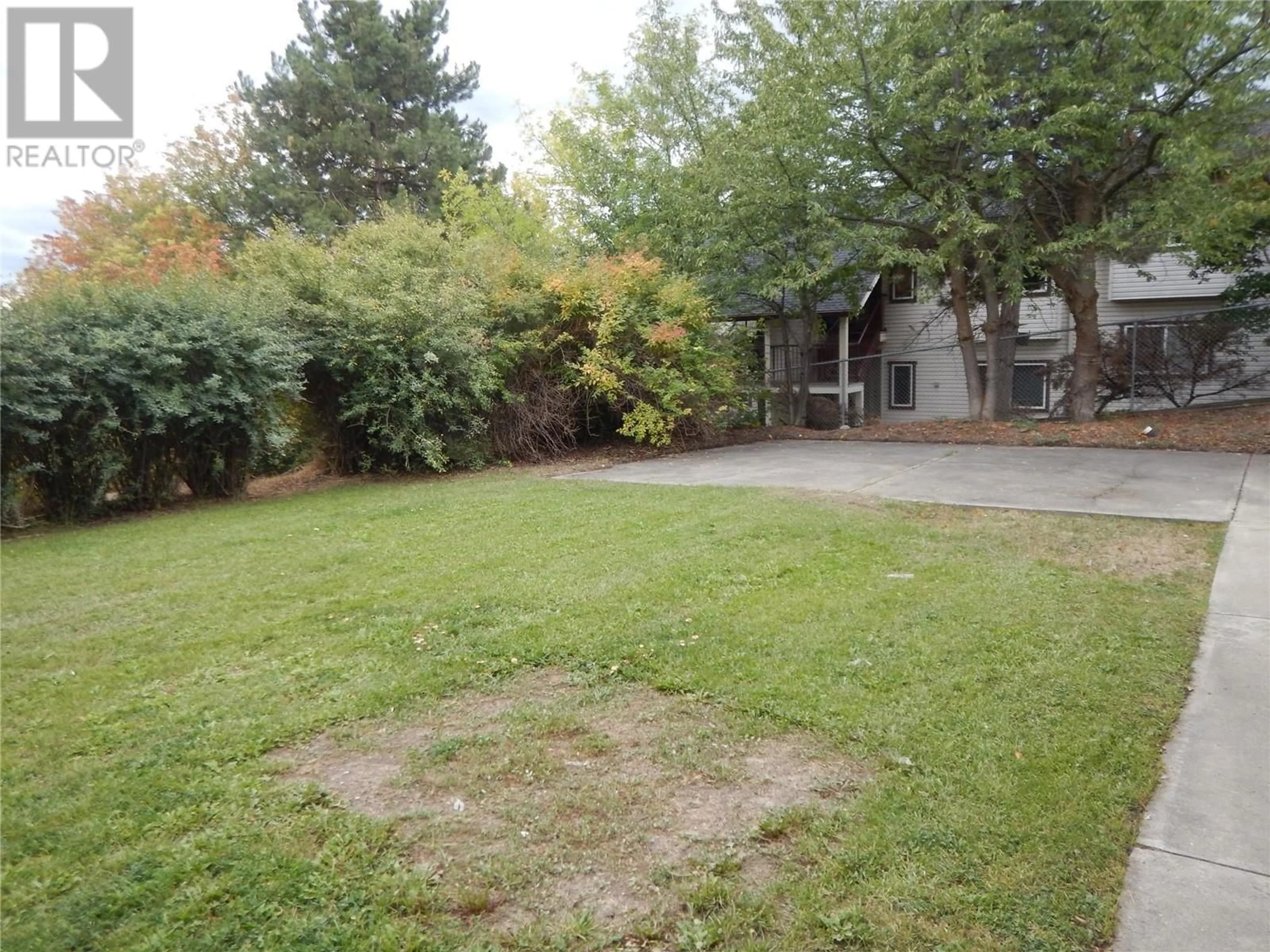A pic from outside/outdoor area/front of a property/back of a property/a pic from drone, mountain view for 4732 HERITAGE DRIVE, Vernon British Columbia V1T7V2