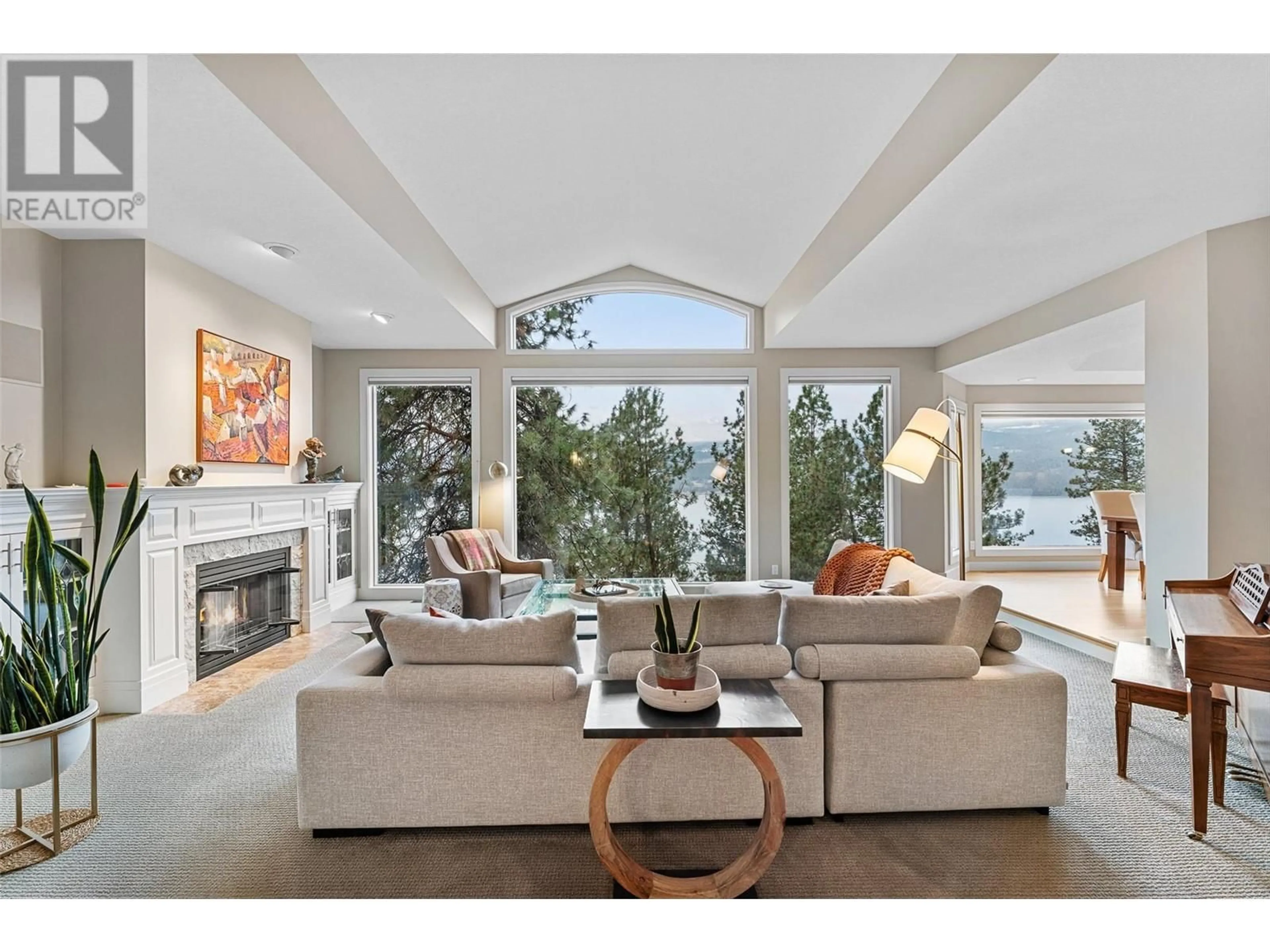 Living room with furniture, unknown for 23 - 9060 TRONSON ROAD, Vernon British Columbia V1H1E7