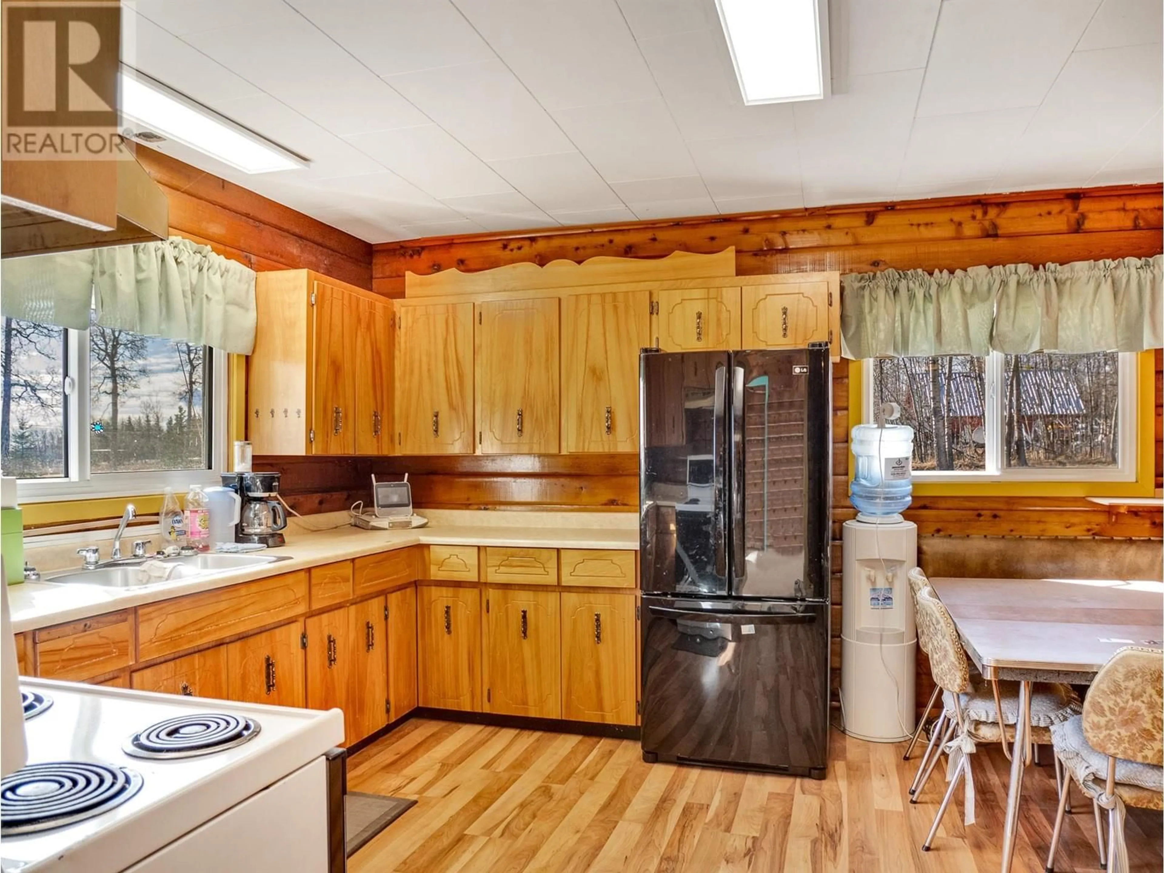 Unknown for 8909 227 ROAD, Dawson Creek British Columbia V1G3T6