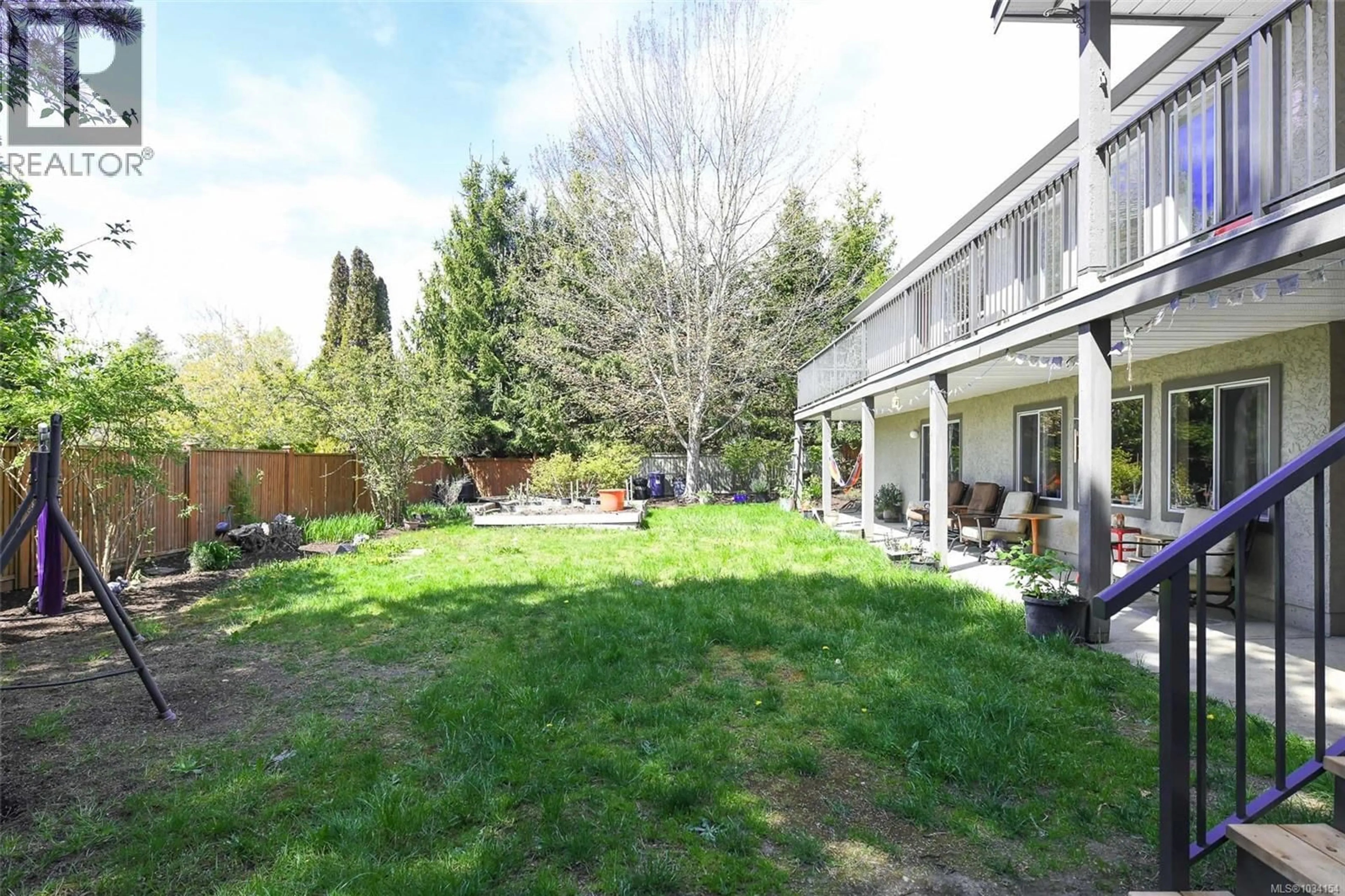 Patio, unknown for 349 DURRAND PLACE, Courtenay British Columbia V9N8N3