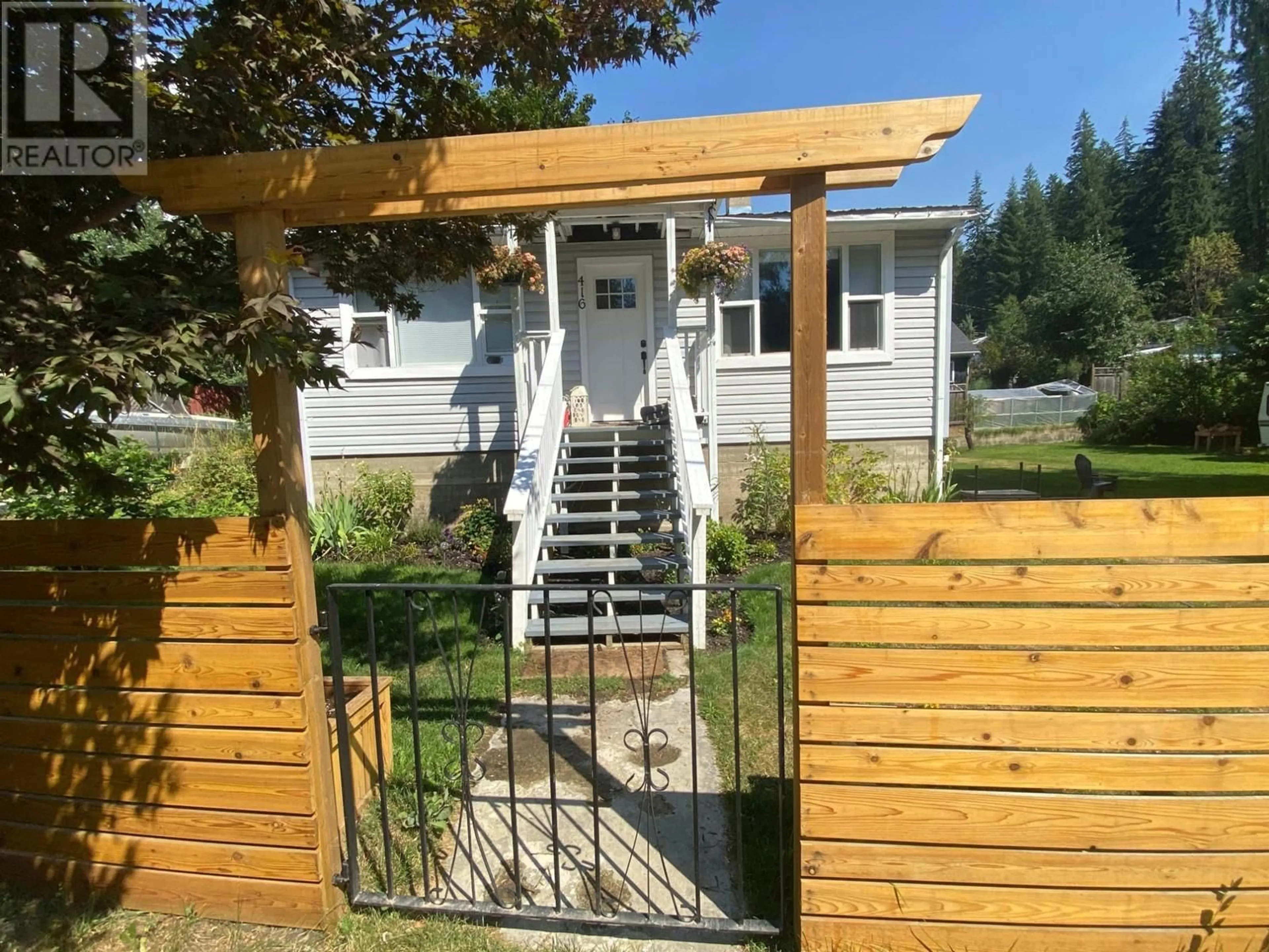 Unknown for 416 FOWLER STREET, Riondel British Columbia V0B2B0