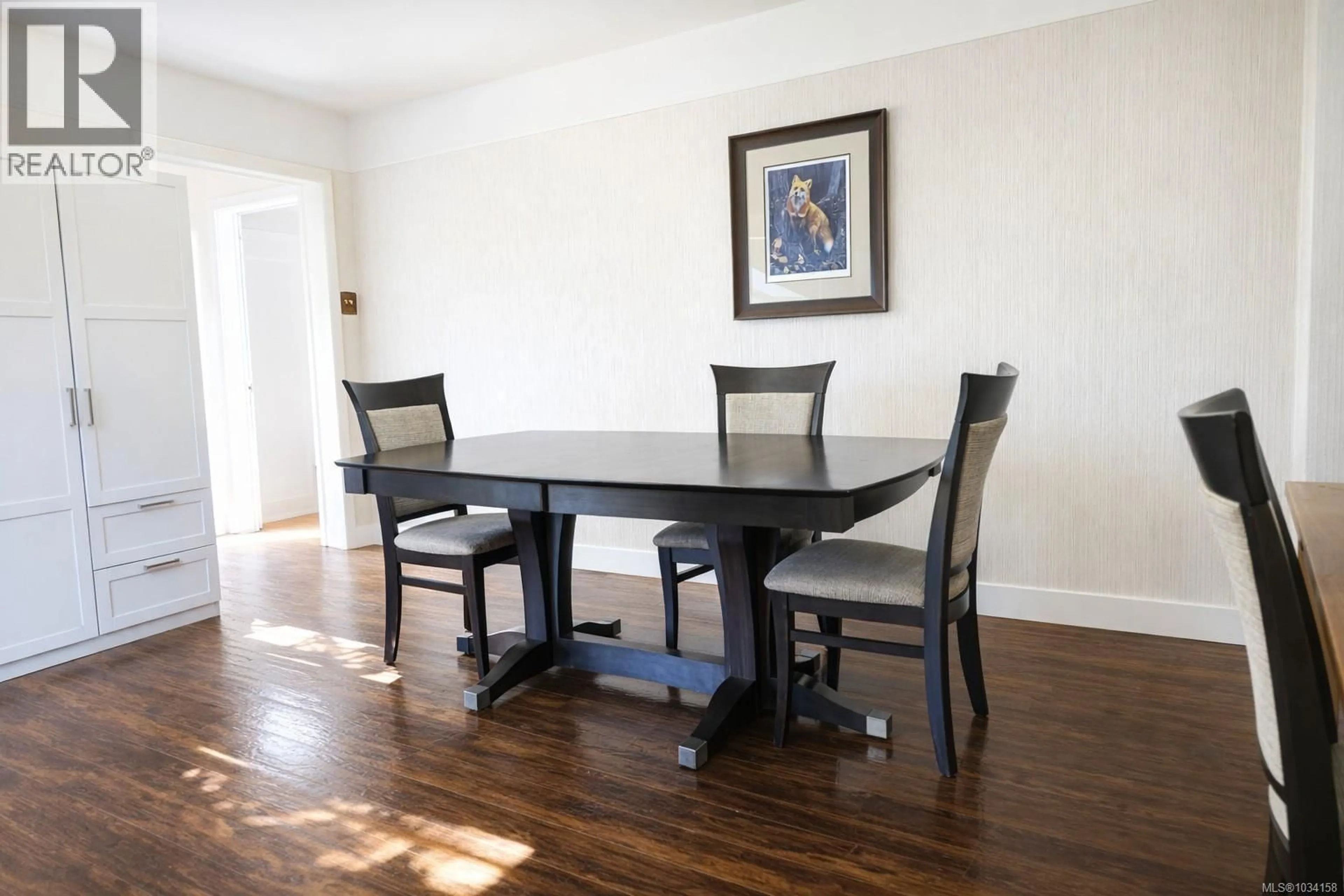 Dining room, wood/laminate floor for 2114 MCKENZIE AVENUE, Comox British Columbia V9M1M7