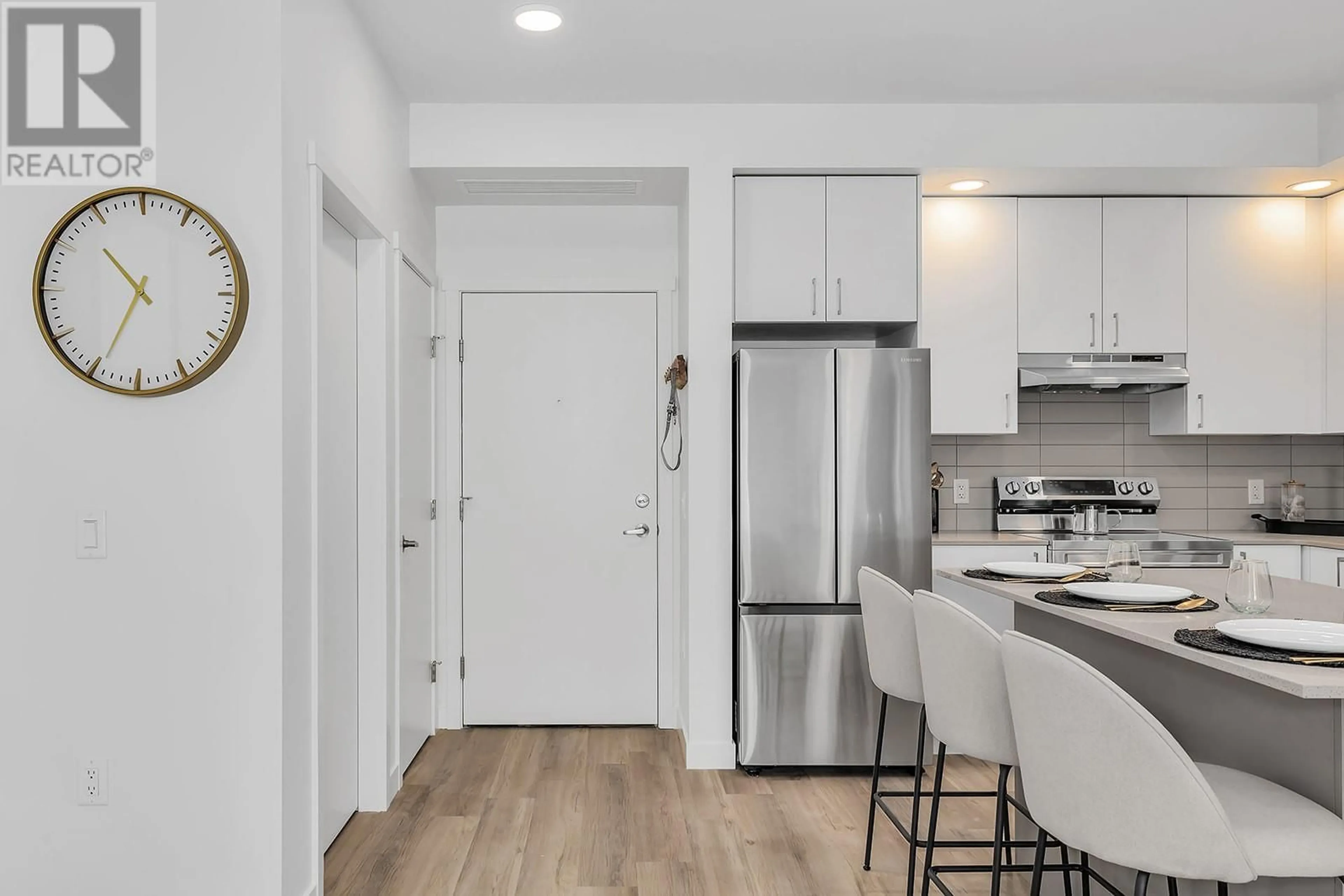 Standard kitchen, unknown for 208 - 1111 FROST ROAD, Kelowna British Columbia V1W0G8