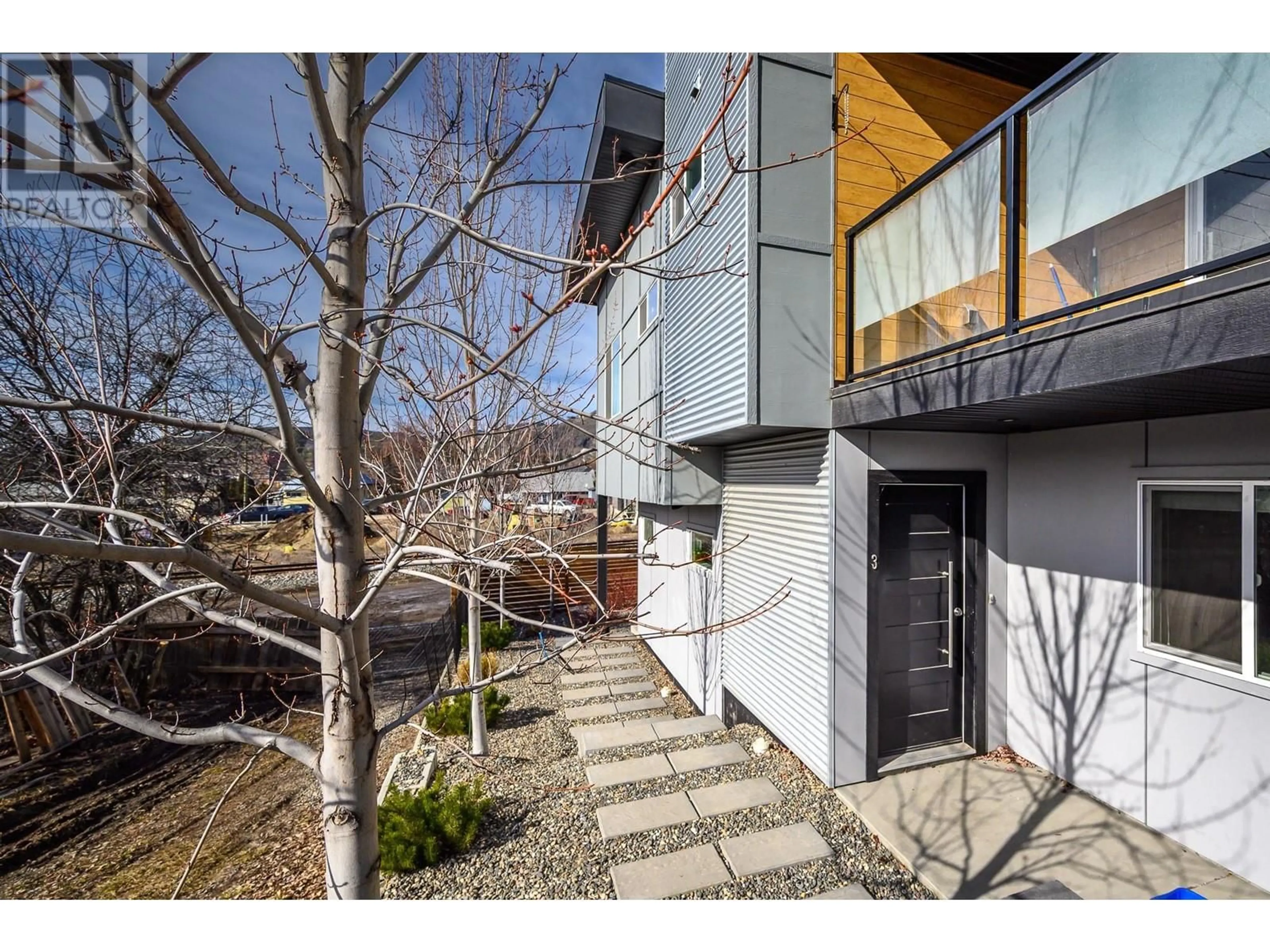 Unknown for 3 - 3904 29 STREET, Vernon British Columbia V1T5B4