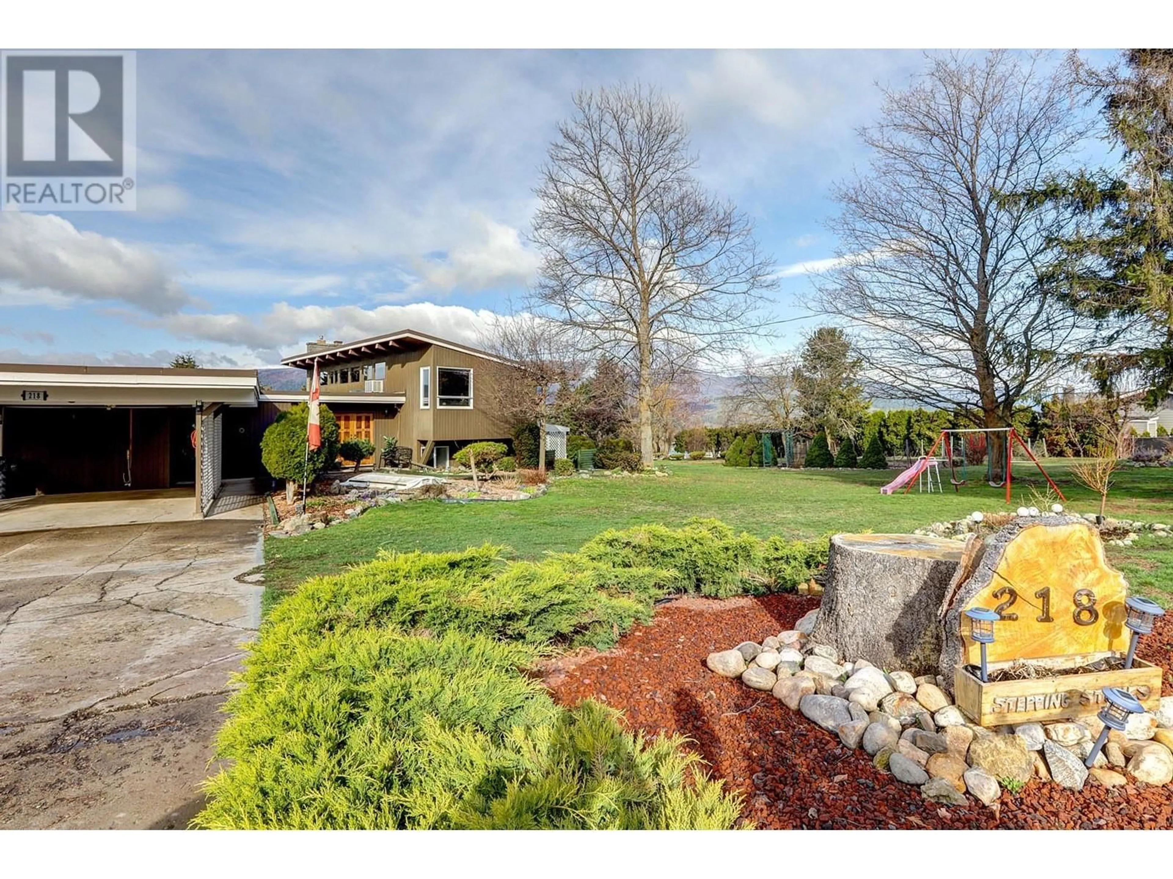 Unknown for 218 STEPPING STONE CRESCENT, Spallumcheen British Columbia V1H1X2