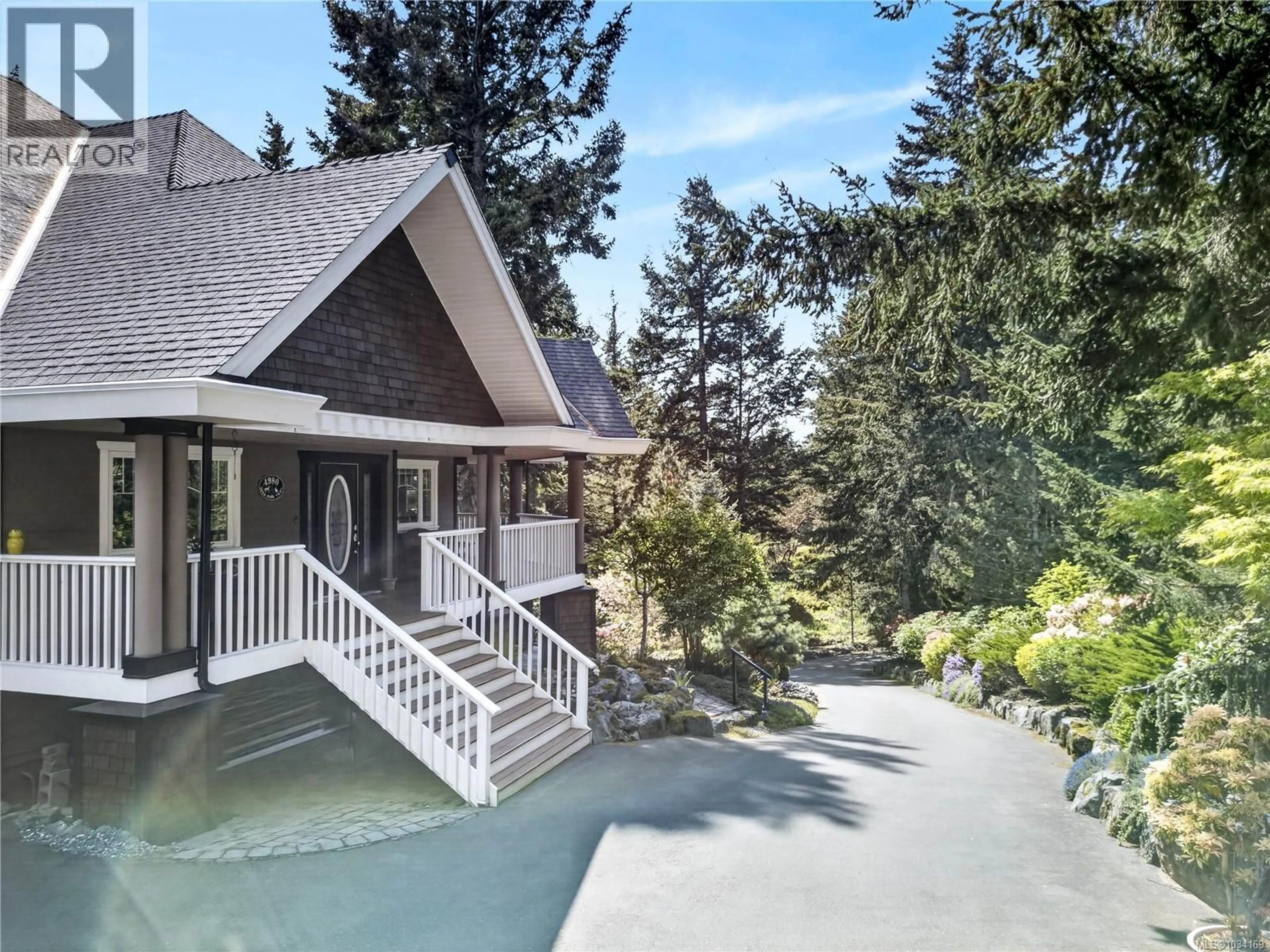 Home with vinyl exterior material, mountain view for 4980 DEER PARK TRAIL, Metchosin British Columbia V9C4J3
