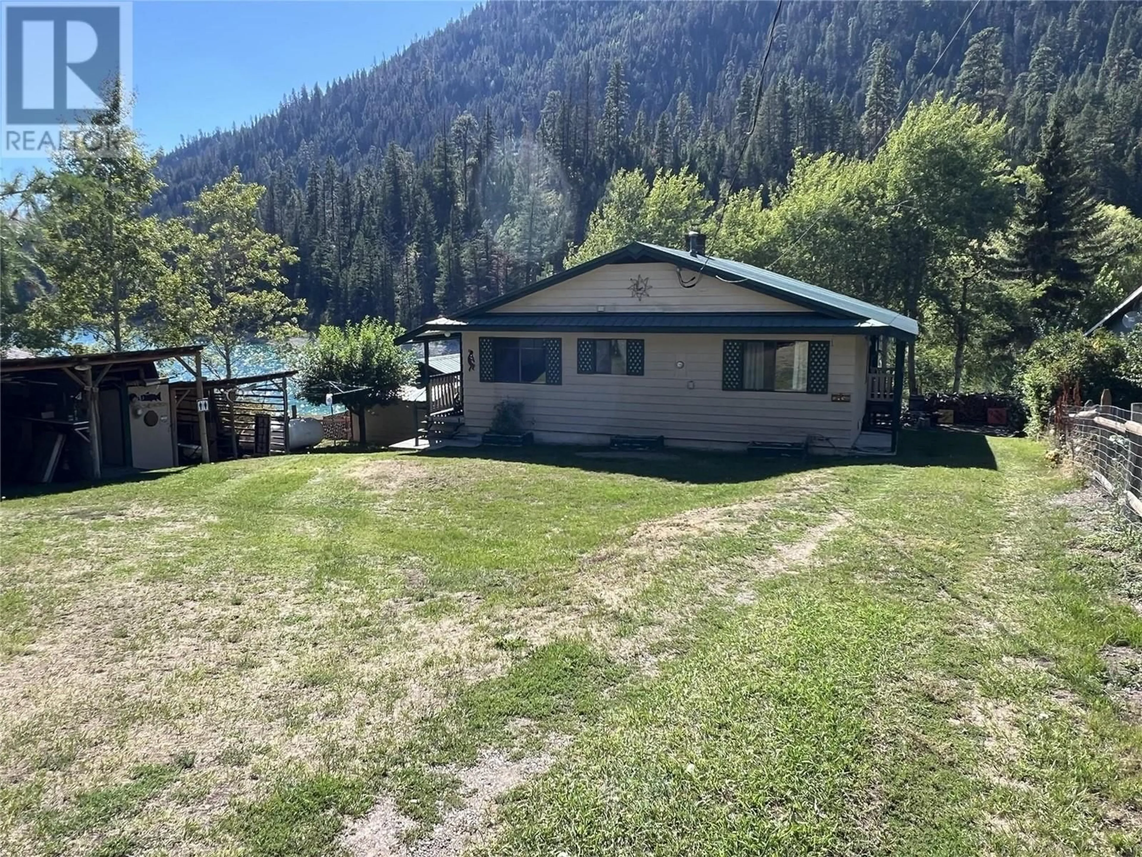 A pic from outside/outdoor area/front of a property/back of a property/a pic from drone, mountain view for 2954 ALLISON LAKE ROAD, Princeton British Columbia V0X1W0