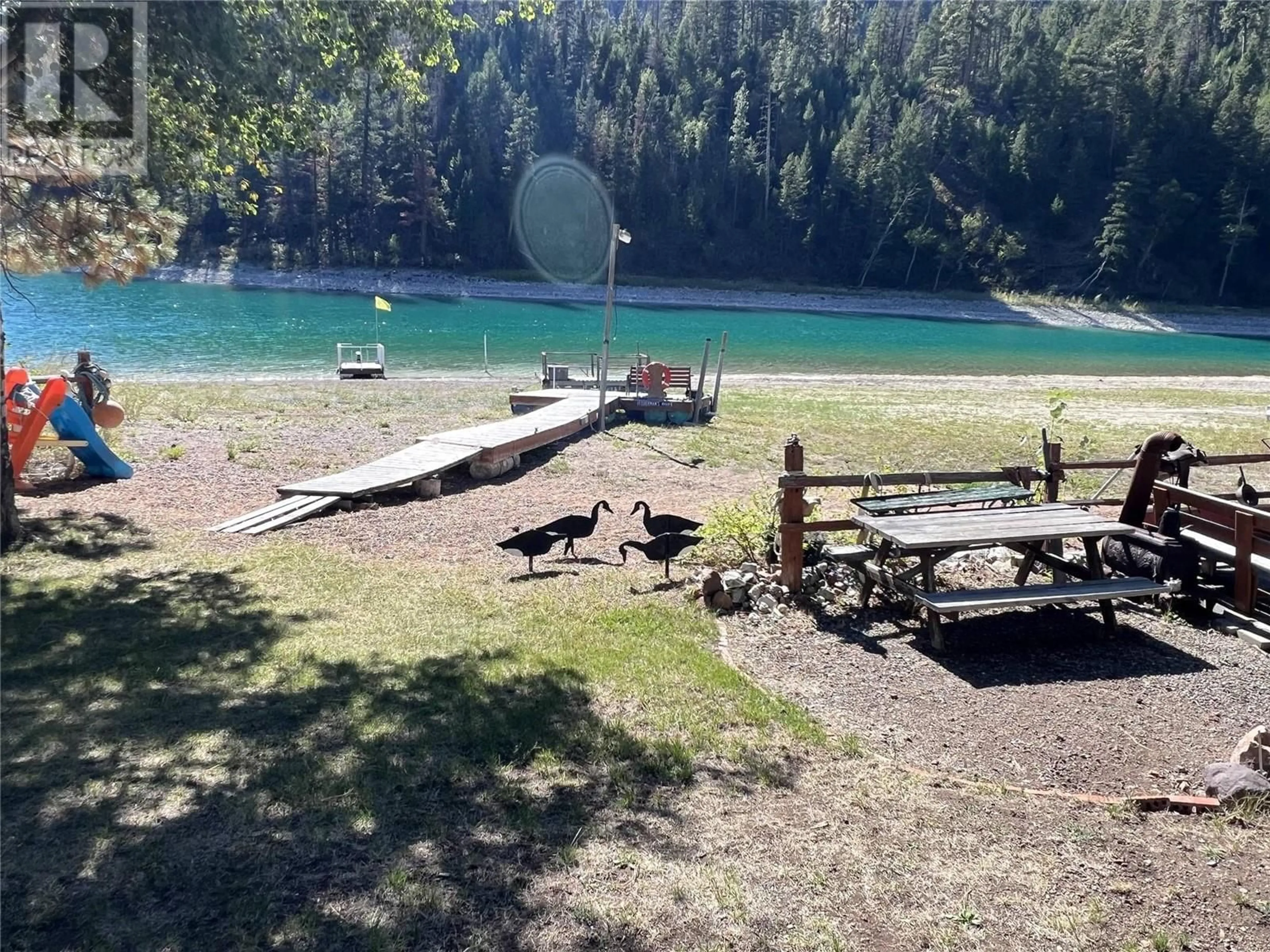 A pic from outside/outdoor area/front of a property/back of a property/a pic from drone, water/lake/river/ocean view for 2954 ALLISON LAKE ROAD, Princeton British Columbia V0X1W0