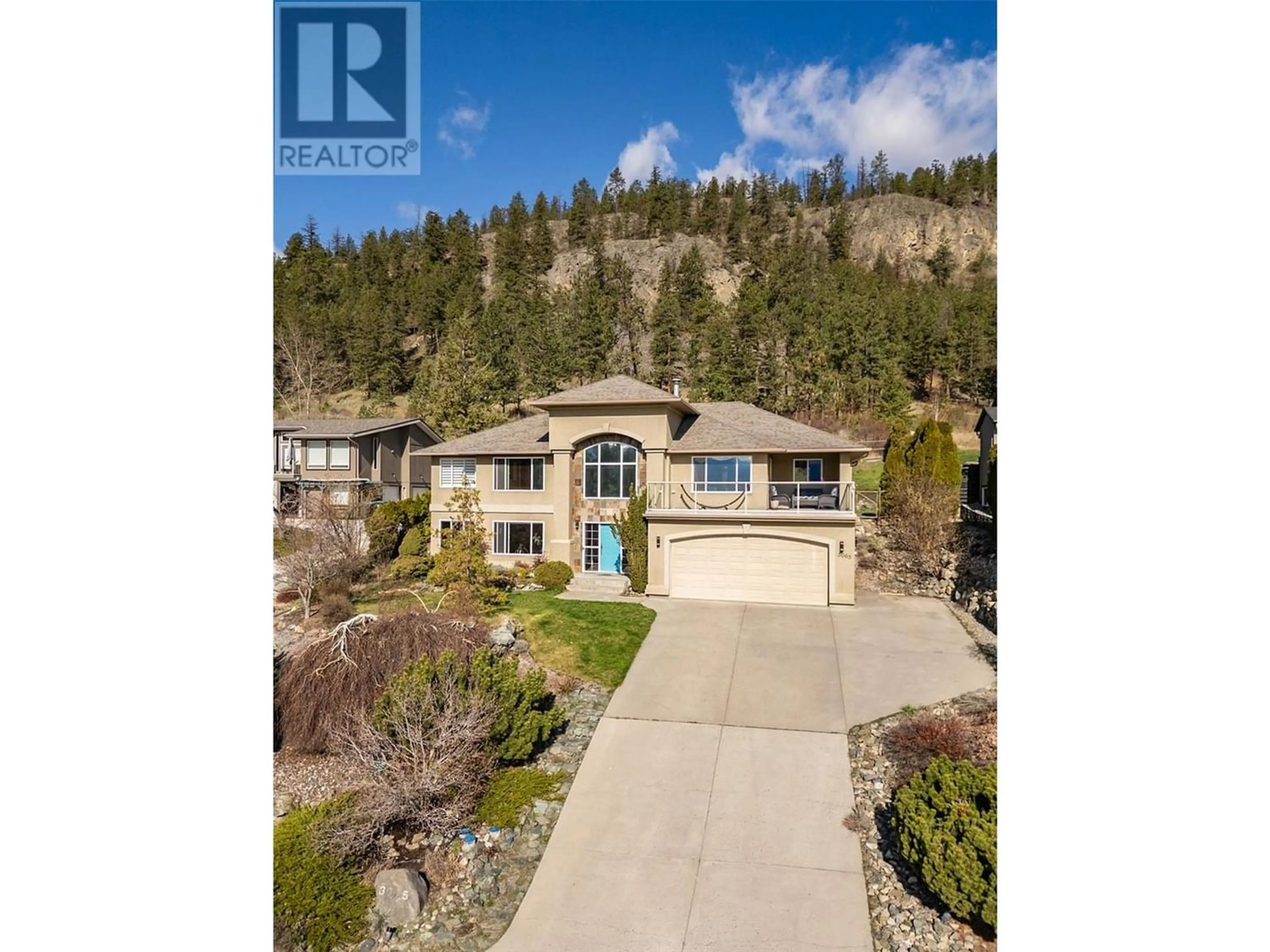 A pic from outside/outdoor area/front of a property/back of a property/a pic from drone, water/lake/river/ocean view for 3065 LAKEVIEW COVE ROAD, West Kelowna British Columbia V1Z3P6