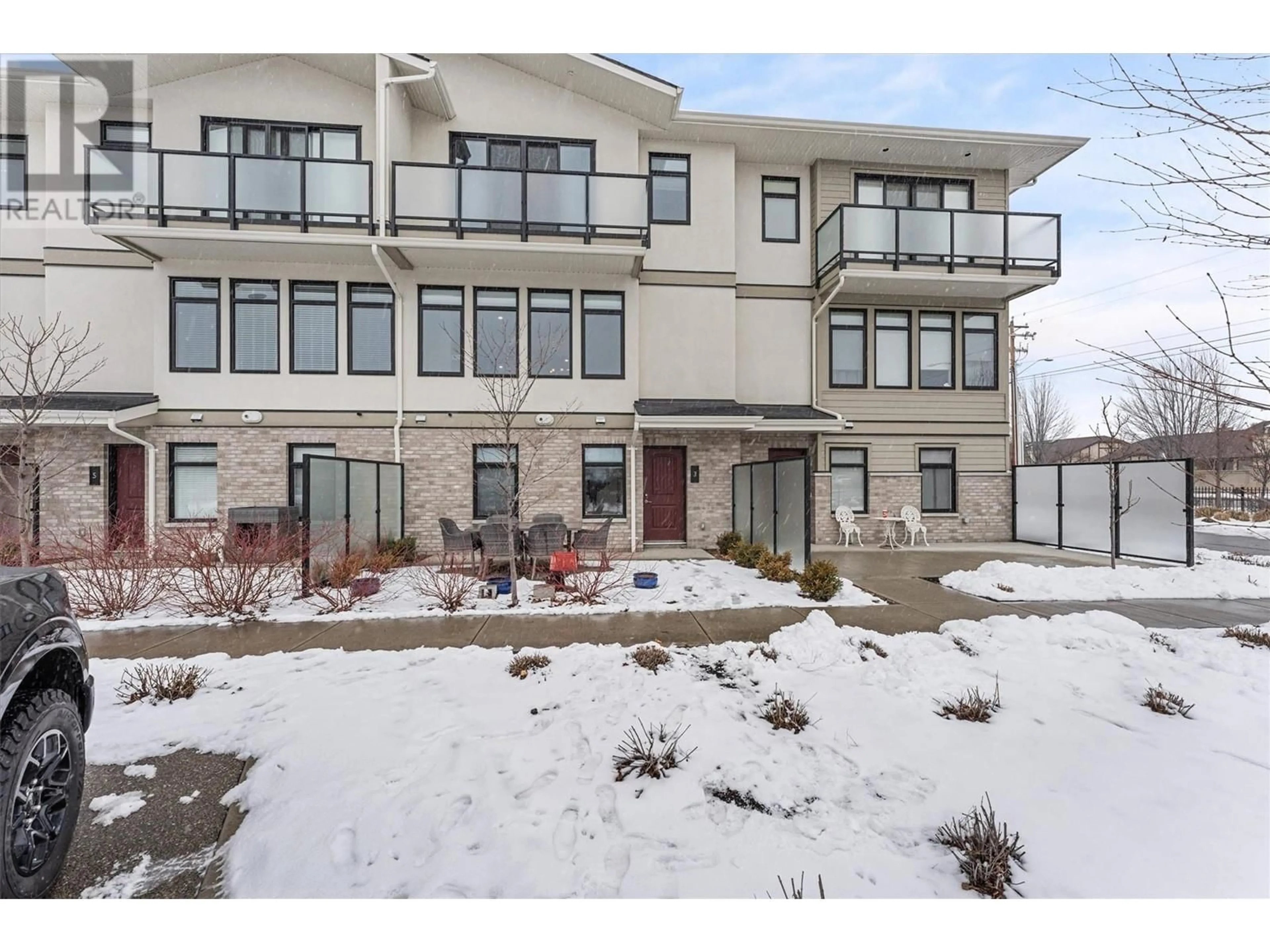 Unknown for 3 - 1102 CAMERON AVENUE, Kelowna British Columbia V1Y0B2