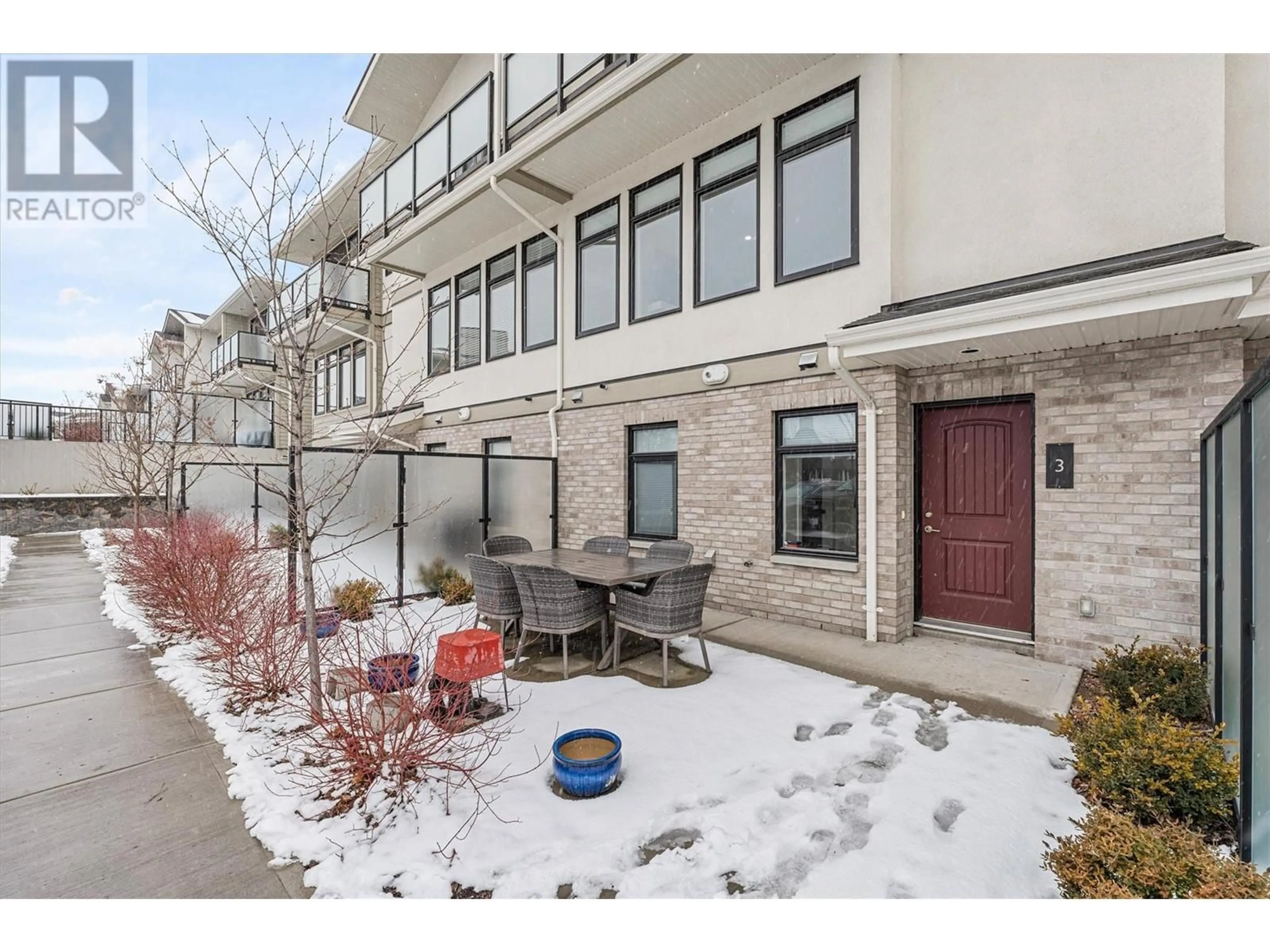 Patio, street for 3 - 1102 CAMERON AVENUE, Kelowna British Columbia V1Y0B2