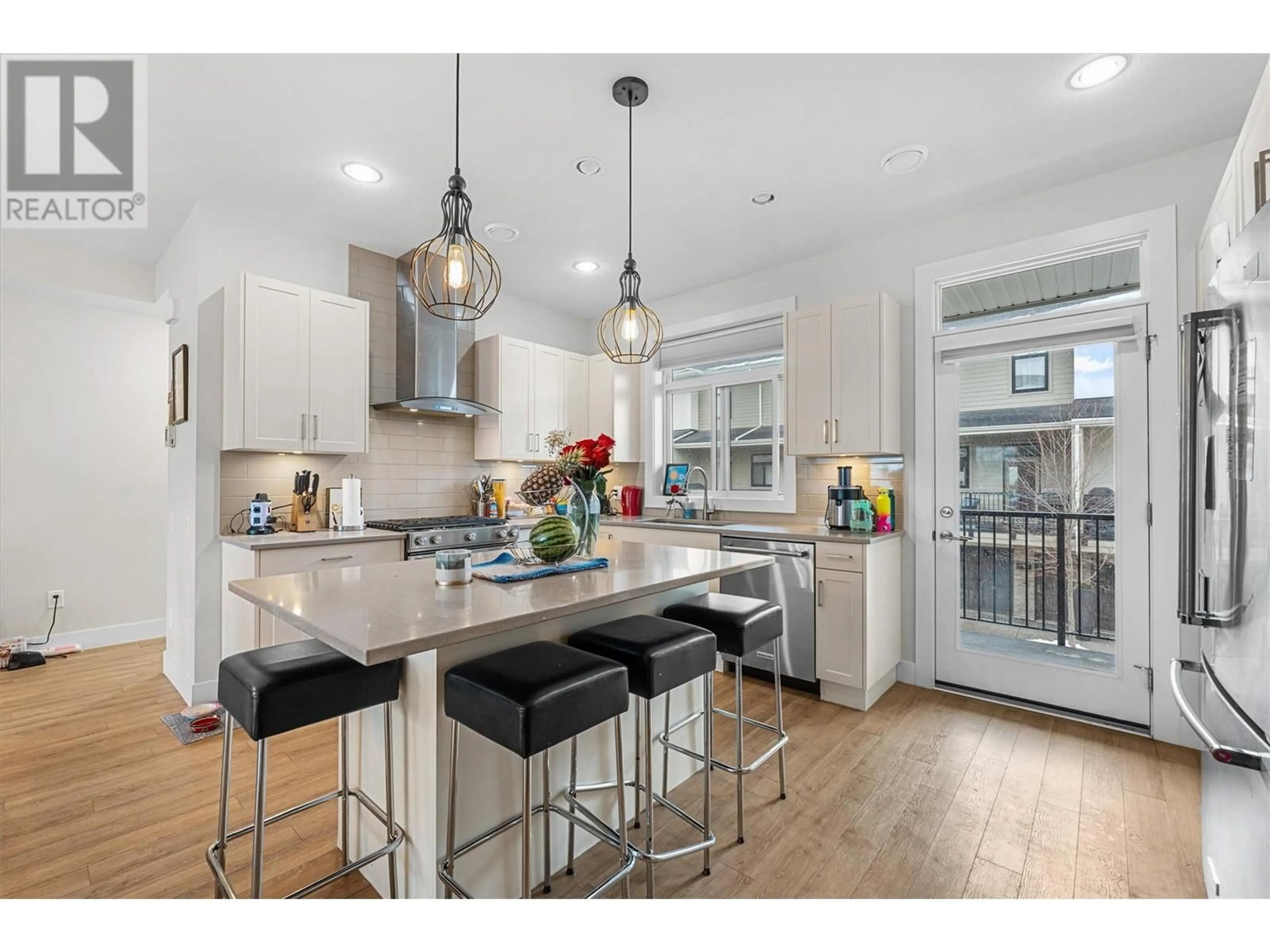 Open concept kitchen, unknown for 3 - 1102 CAMERON AVENUE, Kelowna British Columbia V1Y0B2