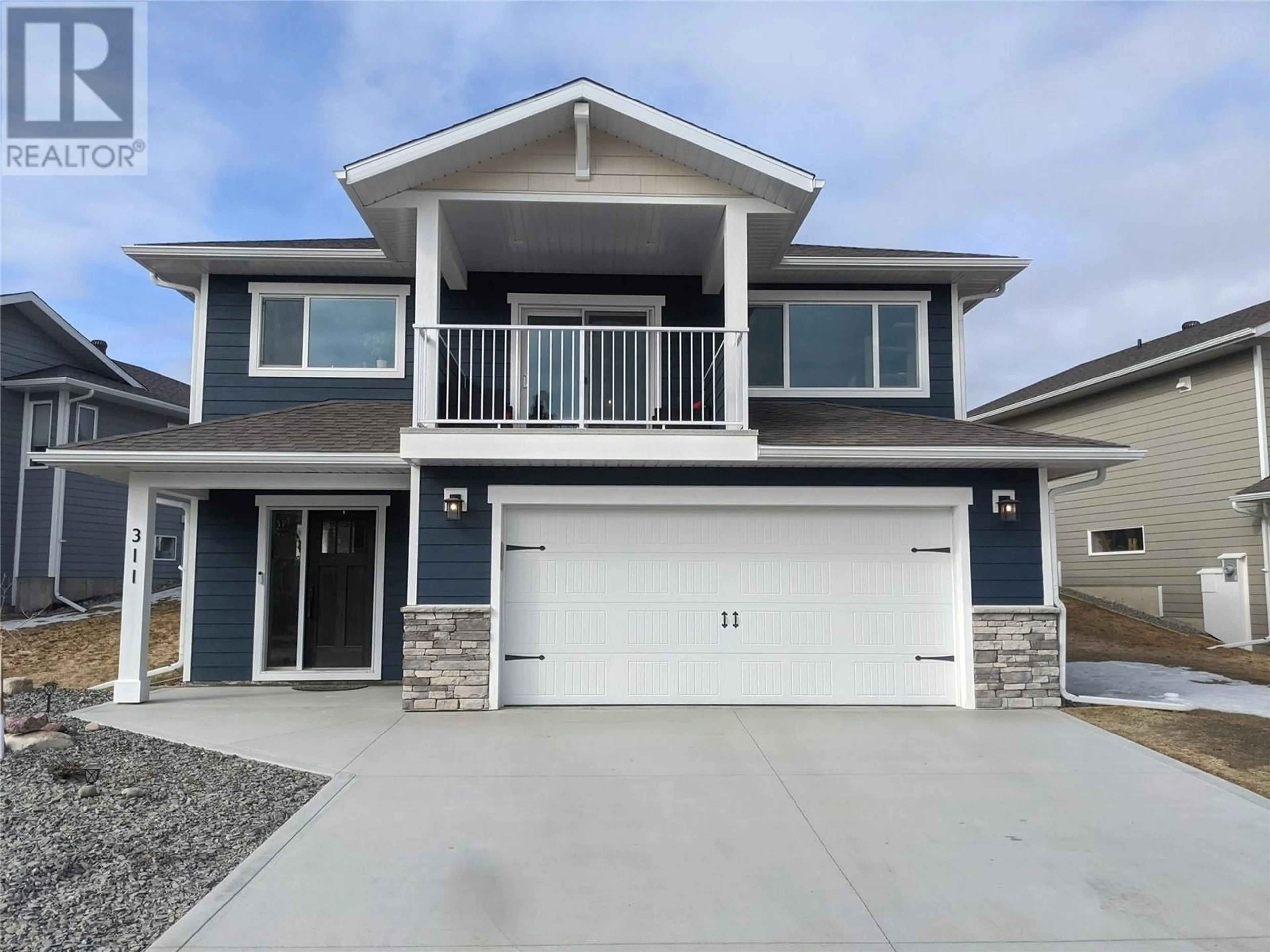 Home with vinyl exterior material, street for 311 LEGACY LOOKOUT OTHER, Cranbrook British Columbia V1C0E4
