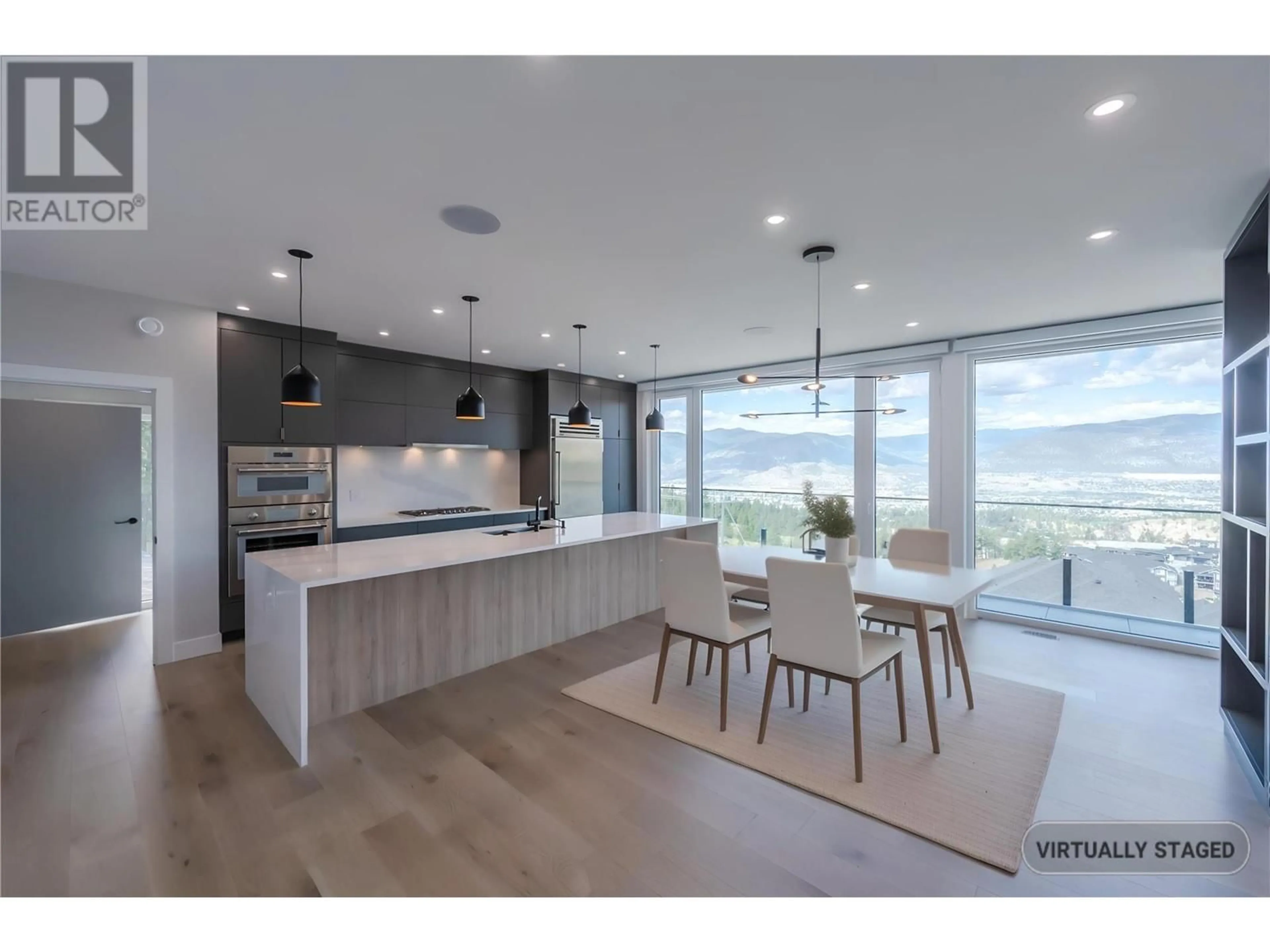 Open concept kitchen, unknown for 1118 SYER ROAD, Penticton British Columbia V2A9G4
