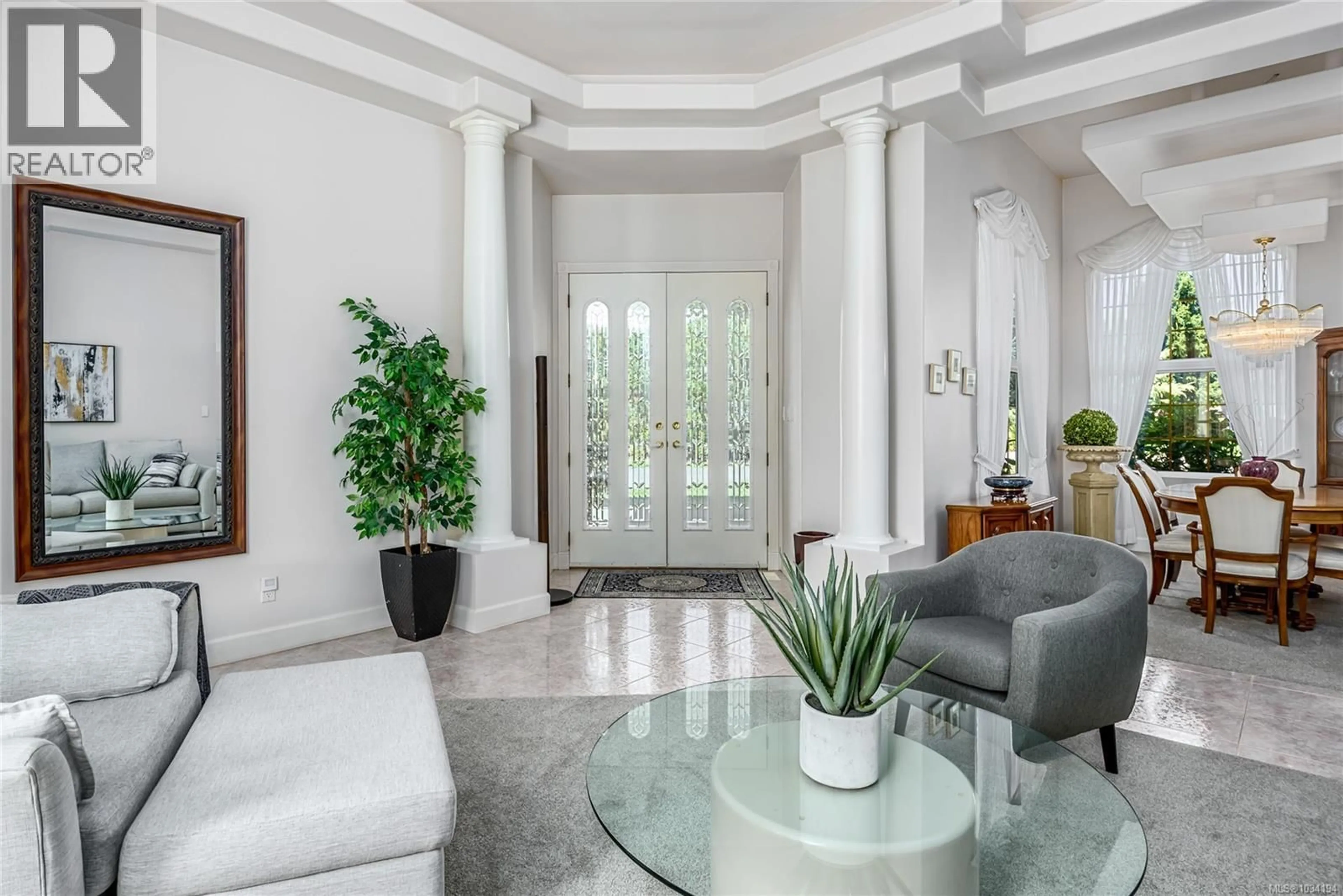 Indoor entryway for 3068 KENSINGTON CRESCENT, Courtenay British Columbia V9N8Z8