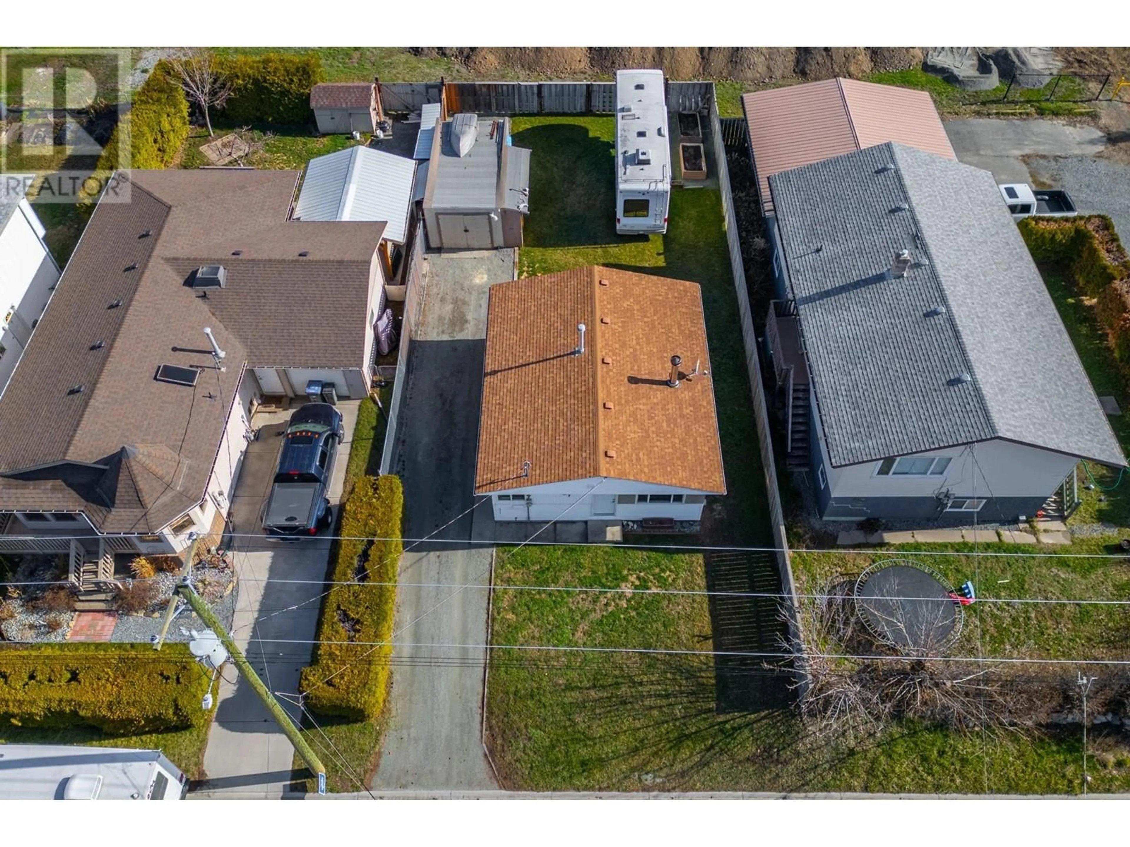 A pic from outside/outdoor area/front of a property/back of a property/a pic from drone, street for 1587 COLDWATER AVENUE, Merritt British Columbia V1K1B8