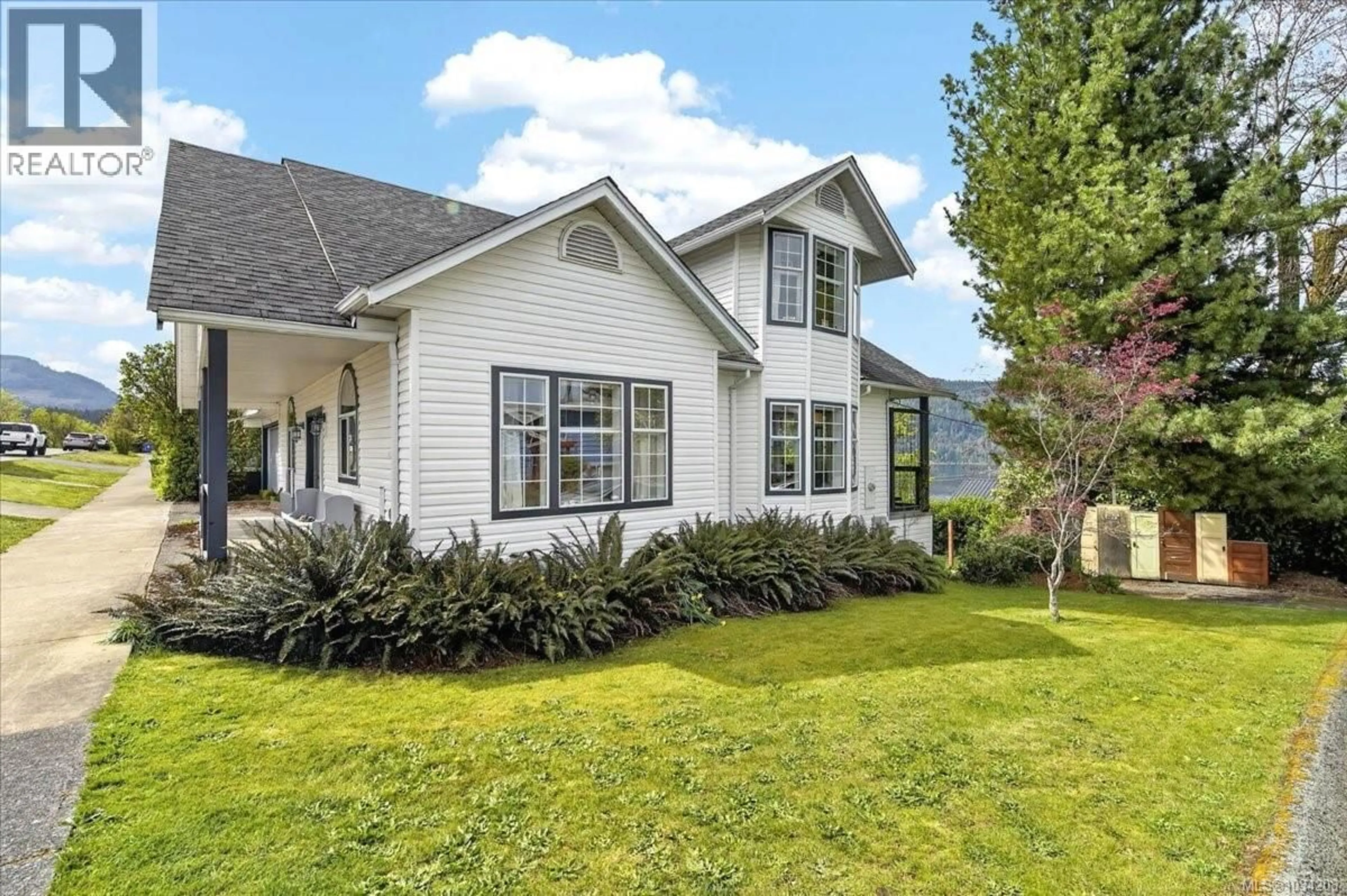 Home with vinyl exterior material, unknown for 2880 1ST AVENUE, Port Alberni British Columbia V9Y1X4