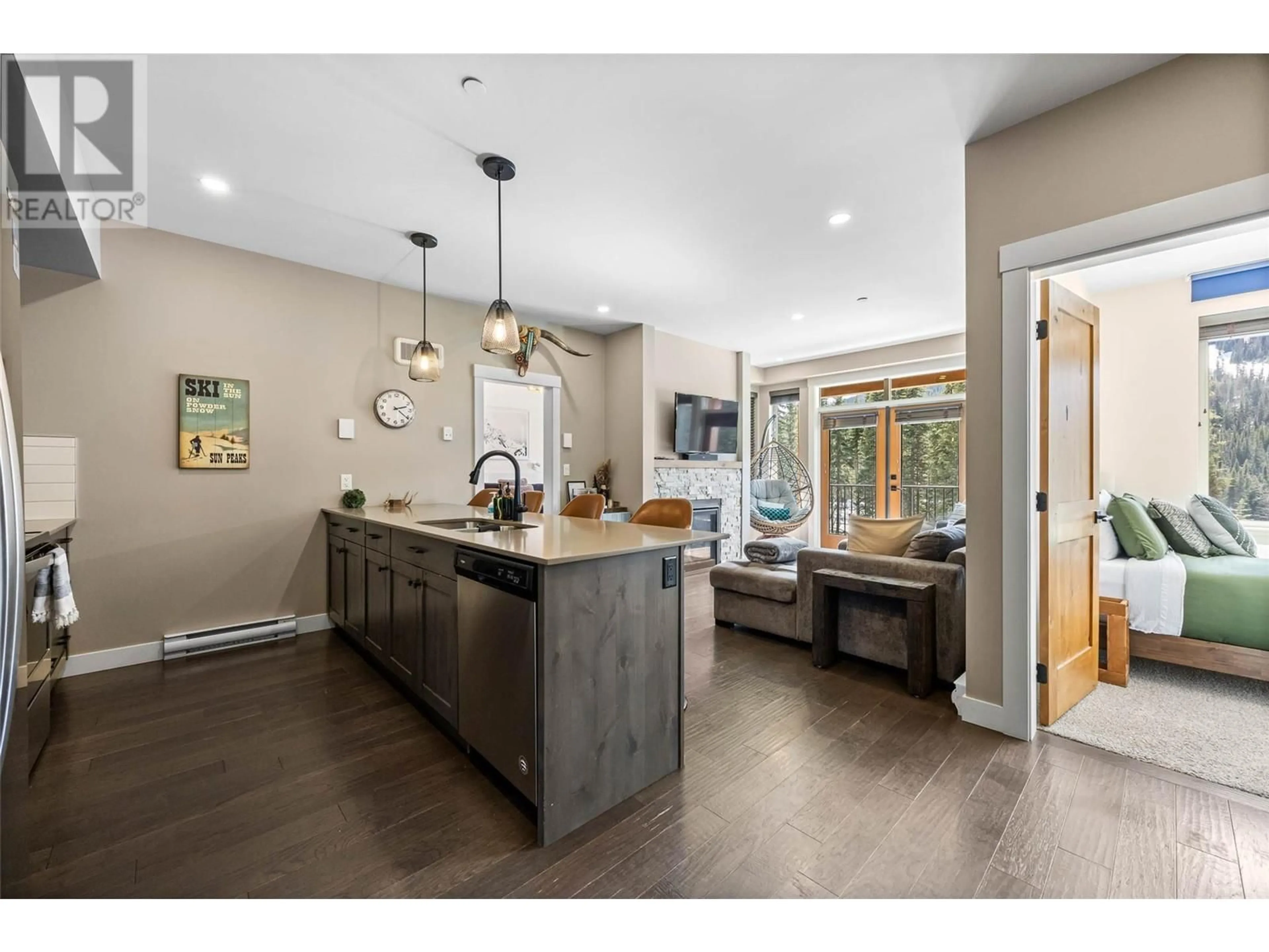Open concept kitchen, unknown for 14 - 5025 VALLEY DRIVE, Sun Peaks British Columbia V0E5N0