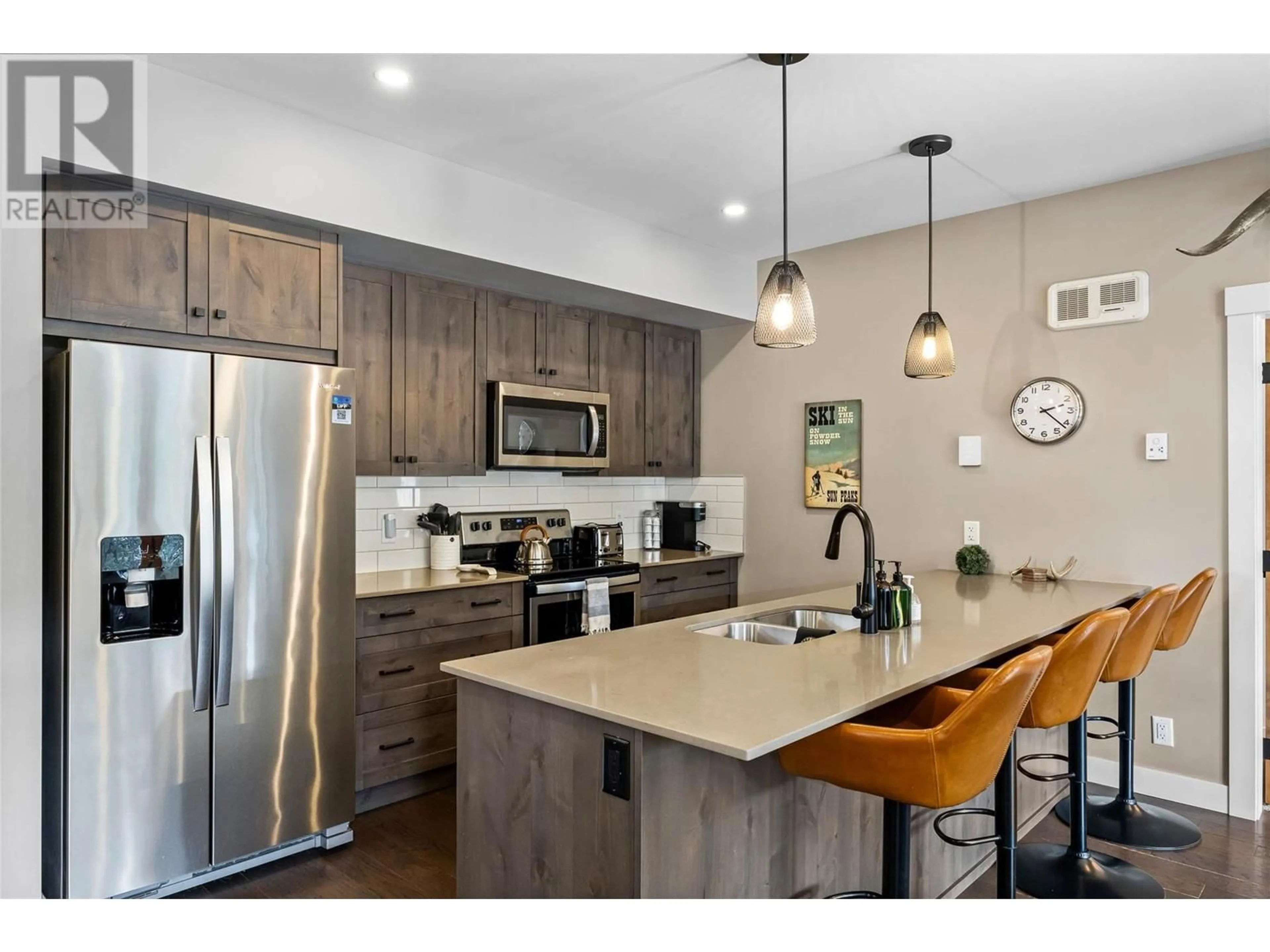 Open concept kitchen, unknown for 14 - 5025 VALLEY DRIVE, Sun Peaks British Columbia V0E5N0