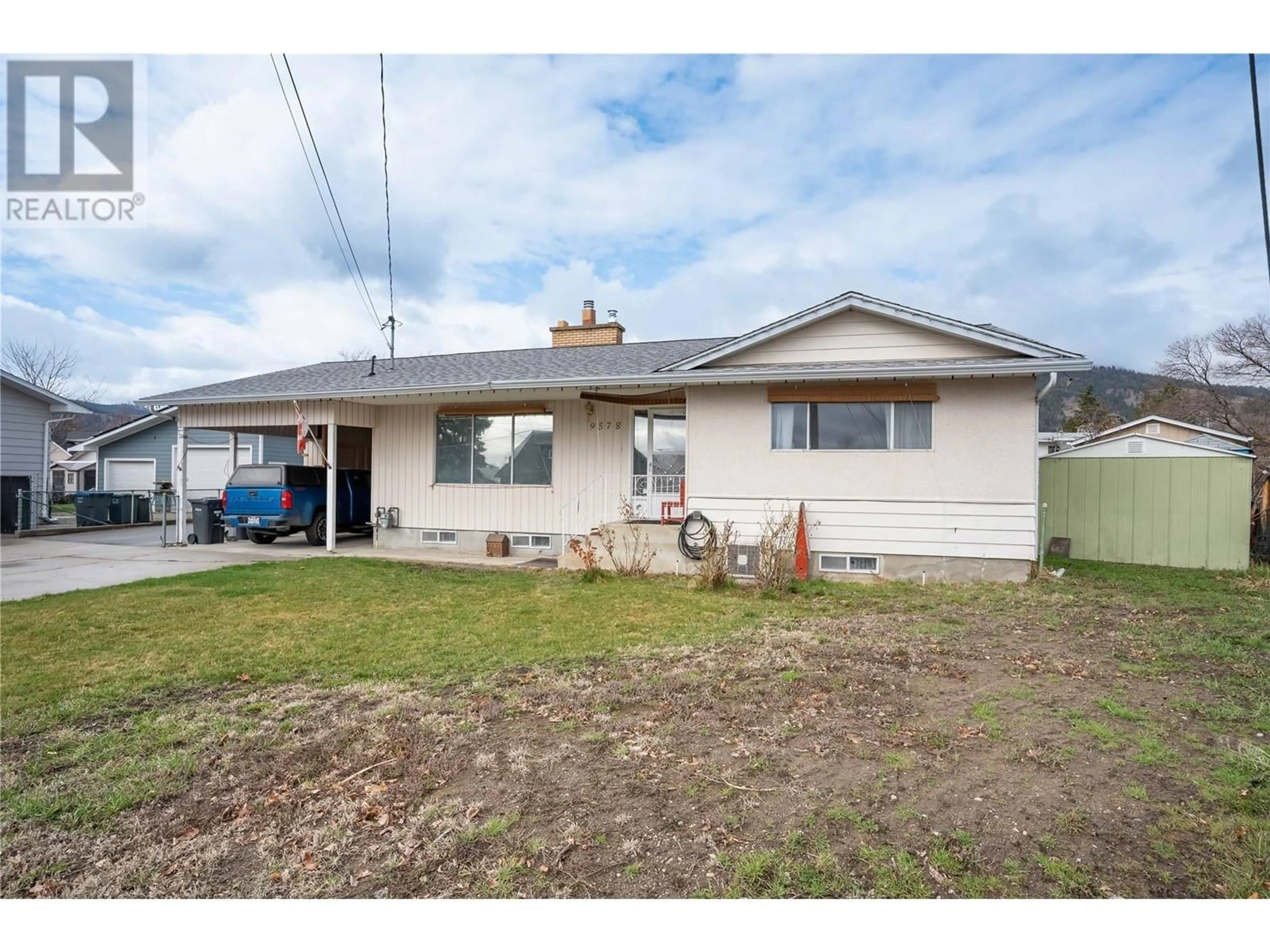Home with vinyl exterior material, street for 9578 ROBSON CRESCENT, Summerland British Columbia V0H1Z0