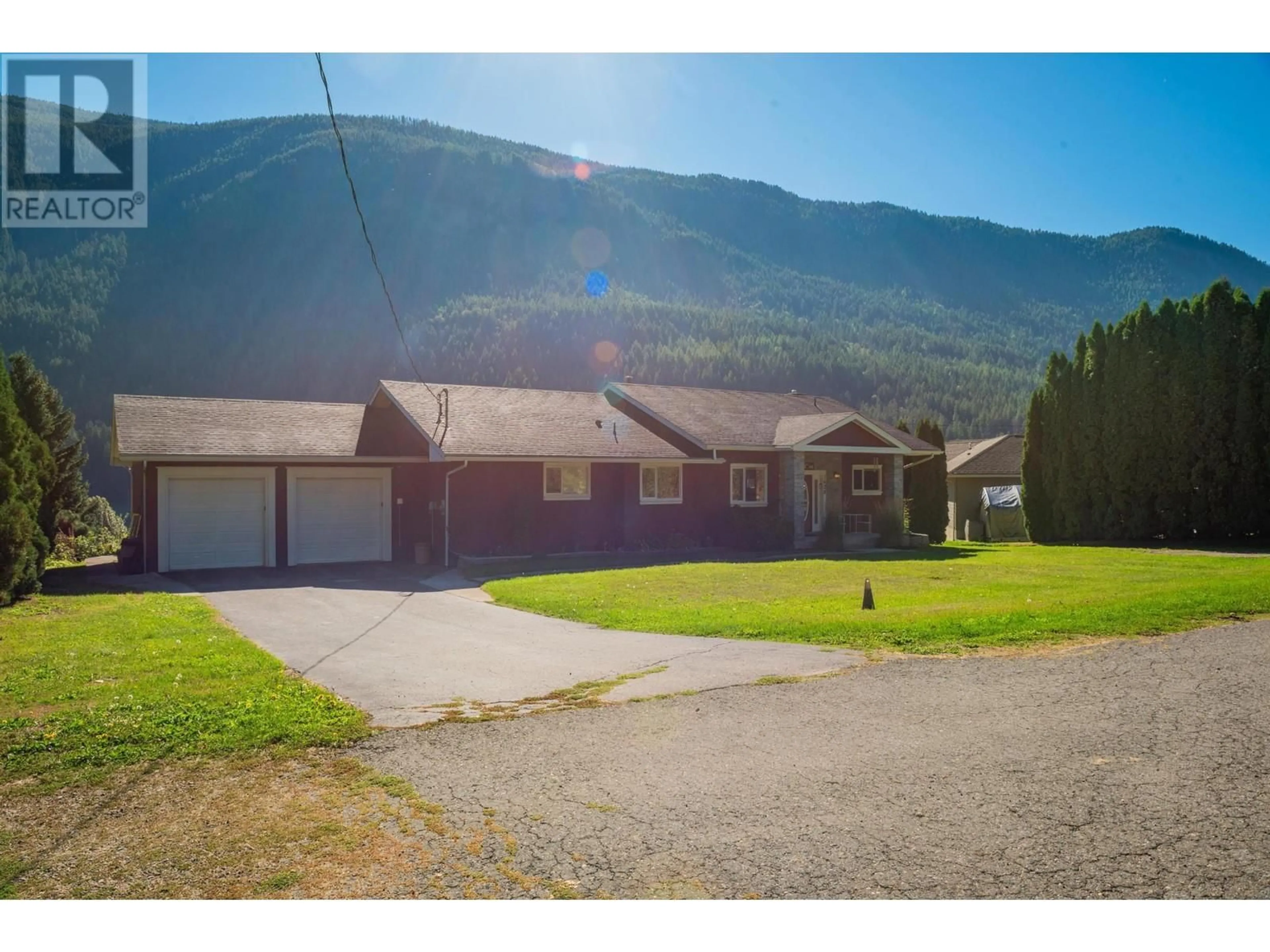 A pic from outside/outdoor area/front of a property/back of a property/a pic from drone, mountain view for 1628 THRUMS ROAD, Thrums British Columbia V1N4R7