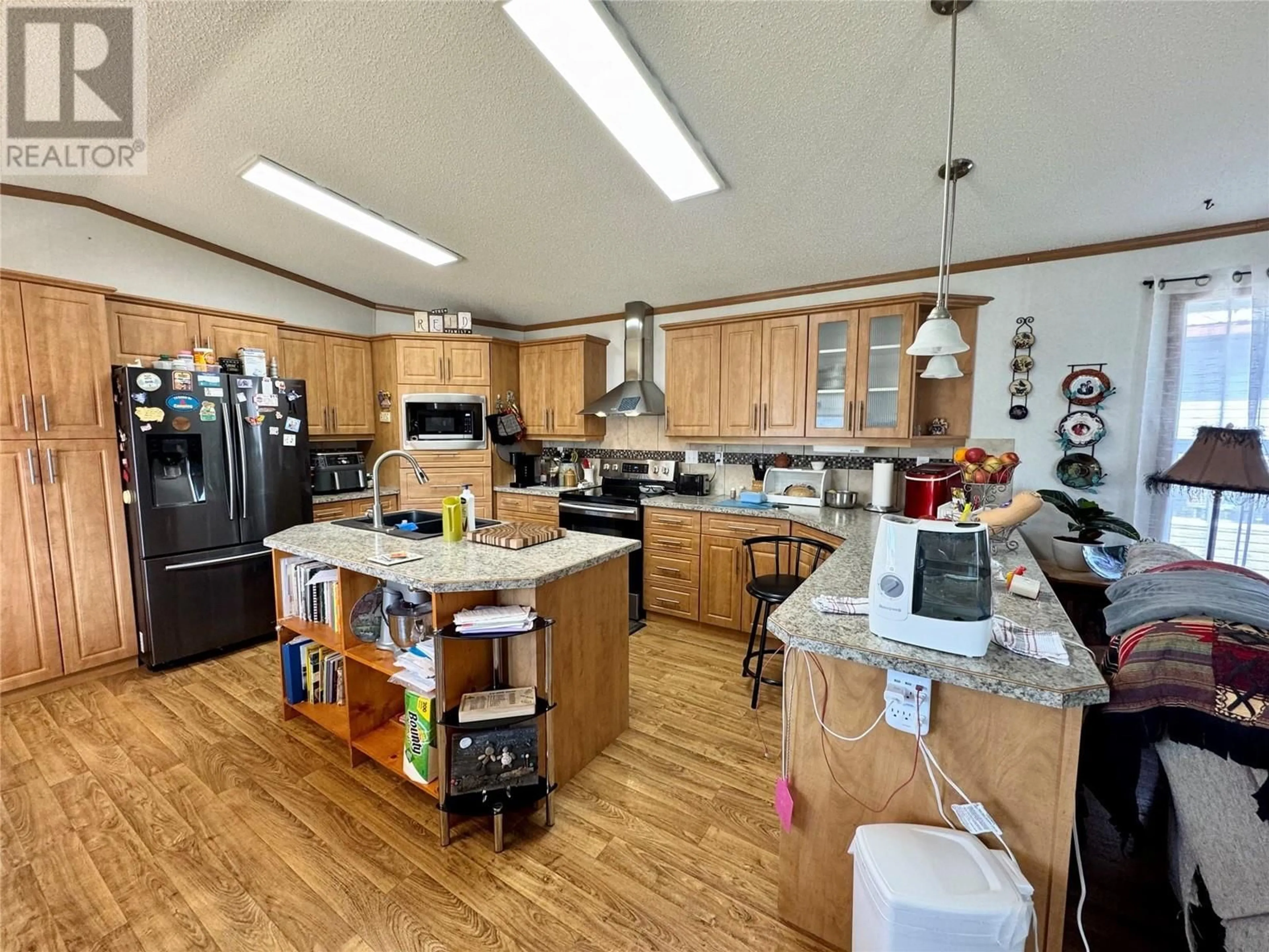 Open concept kitchen, unknown for 609 SWEETWATER ROAD, Rolla British Columbia V0C2G0