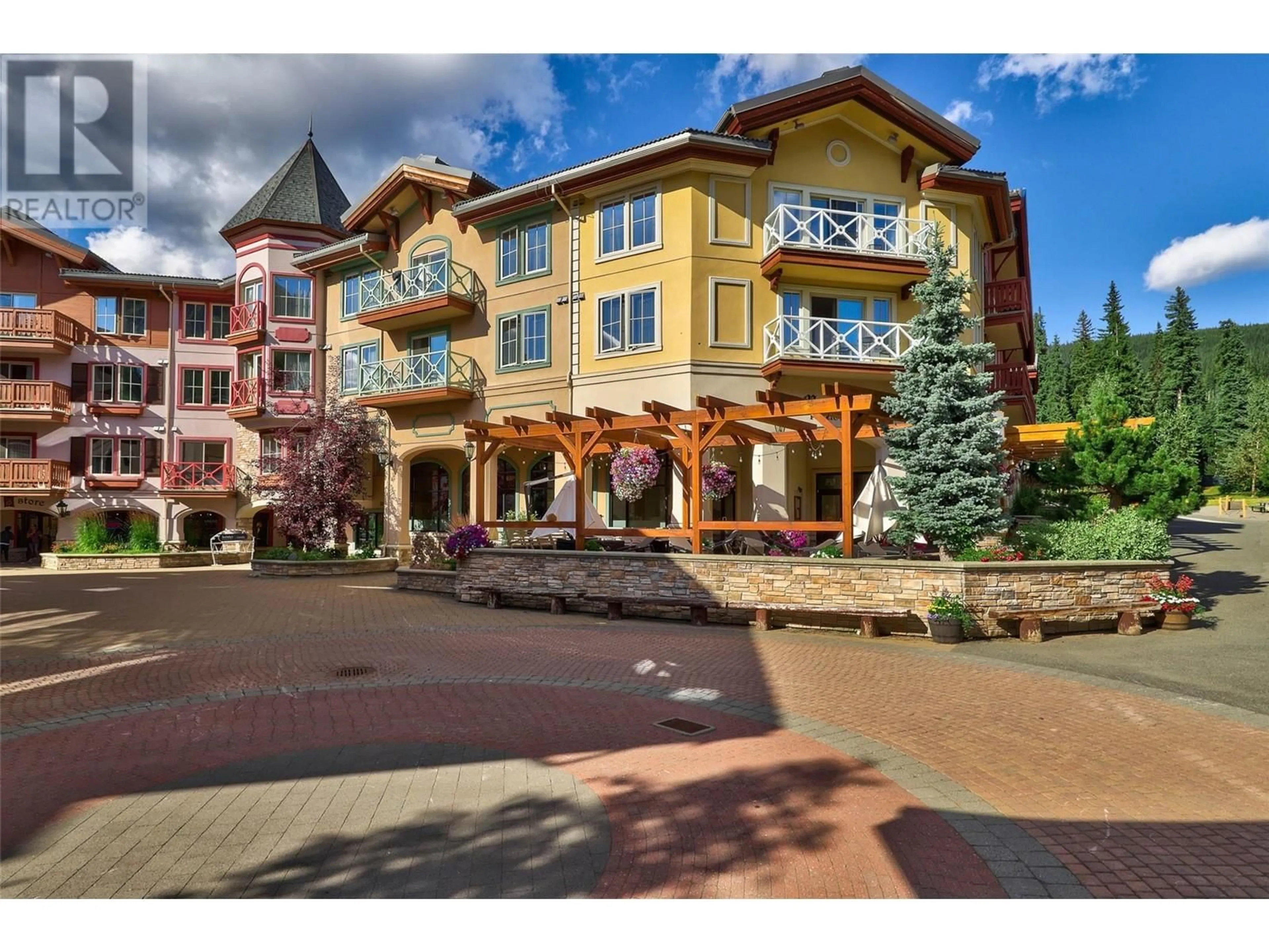 Patio, unknown for 1201ABCD - 3250 VILLAGE WAY, Sun Peaks British Columbia V0E5N0