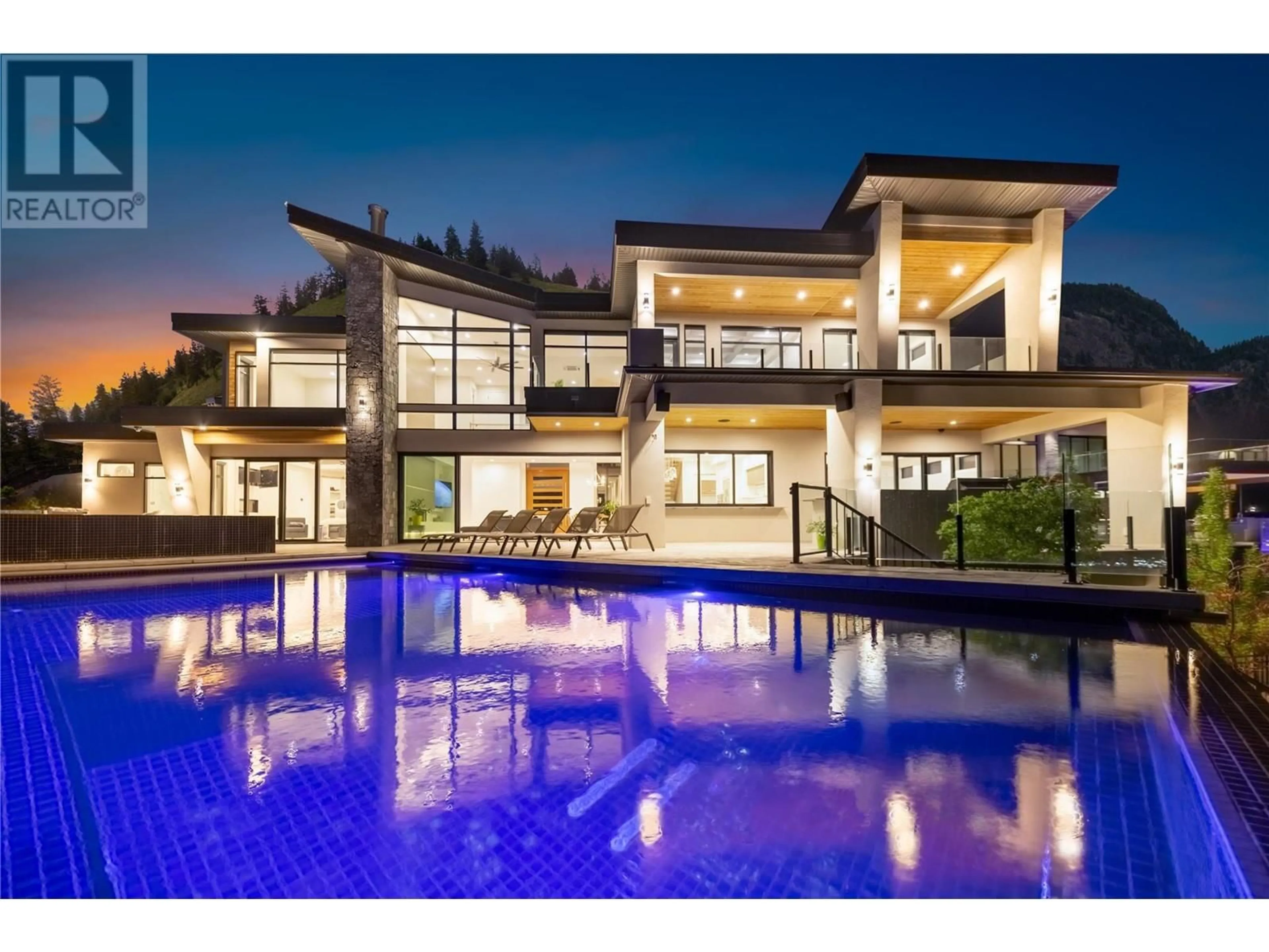 Unknown for 1364 MINE HILL DRIVE, Kelowna British Columbia V1P1S5